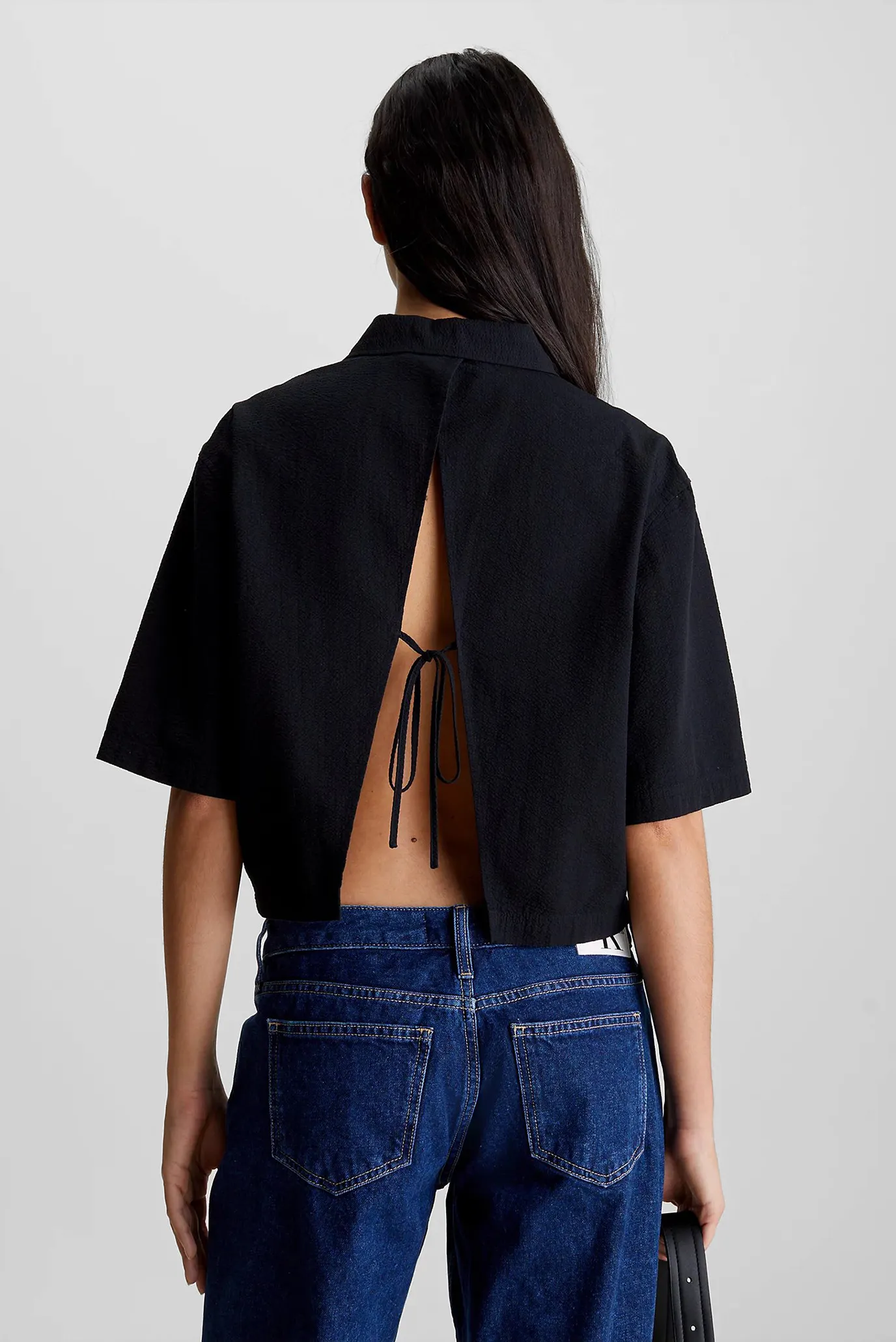 Yengi kalta ko'ylak BACK DETAIL SEERSUCKER SHIRT 2