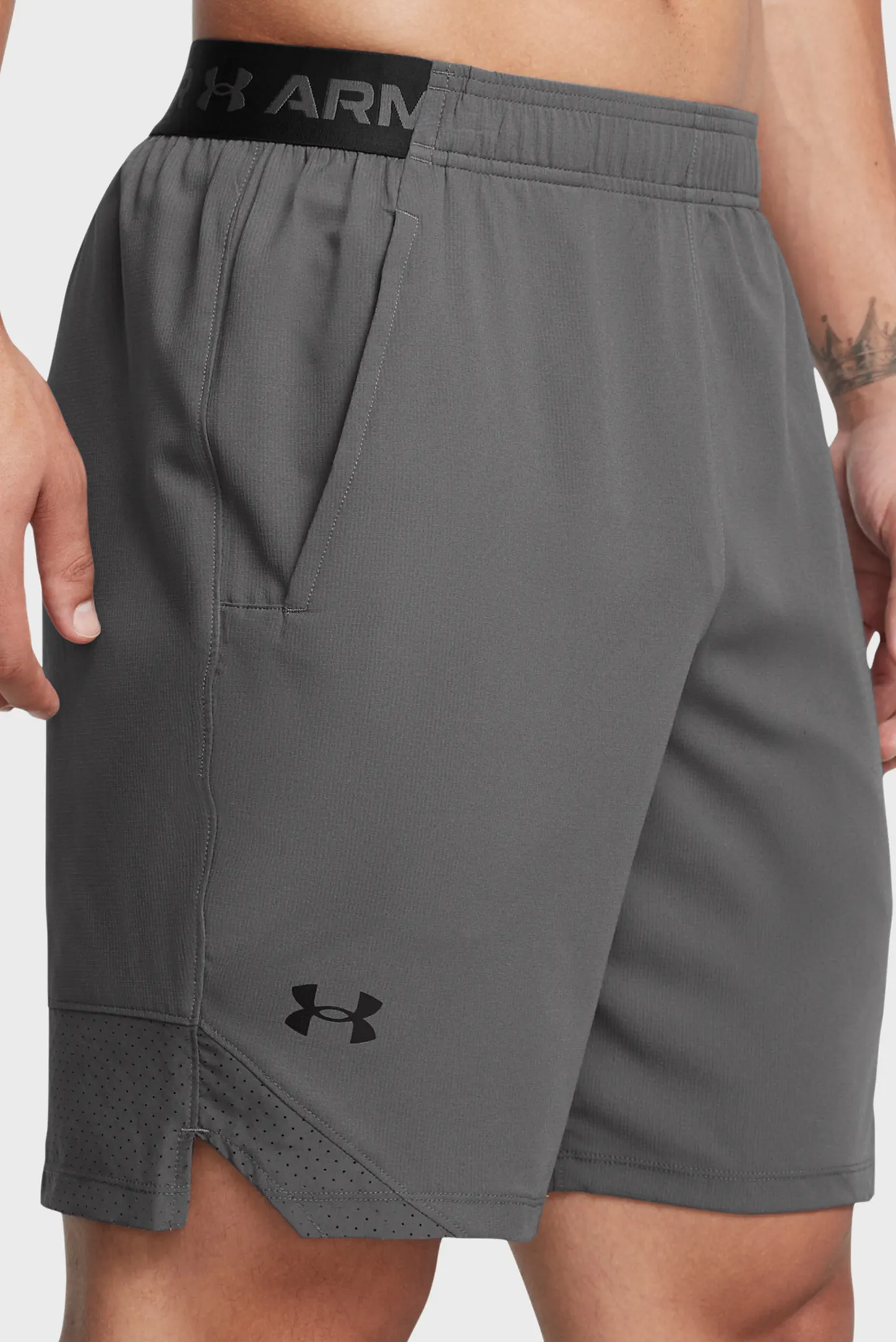 Шорты UA Vanish Woven 8in Shorts 4