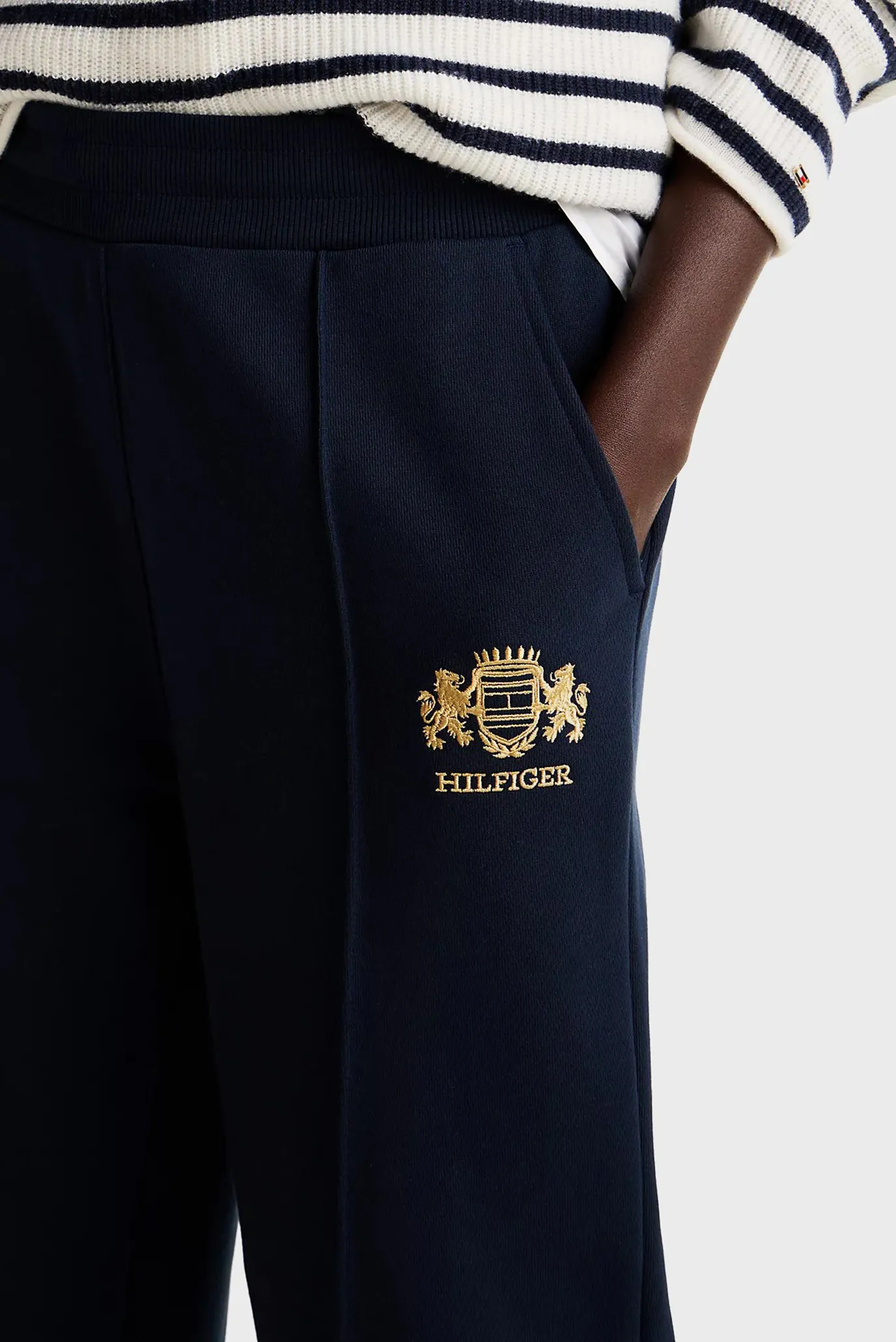 Sport shimlari VARSITY GRAPHIC STRAIGHT PANT 5