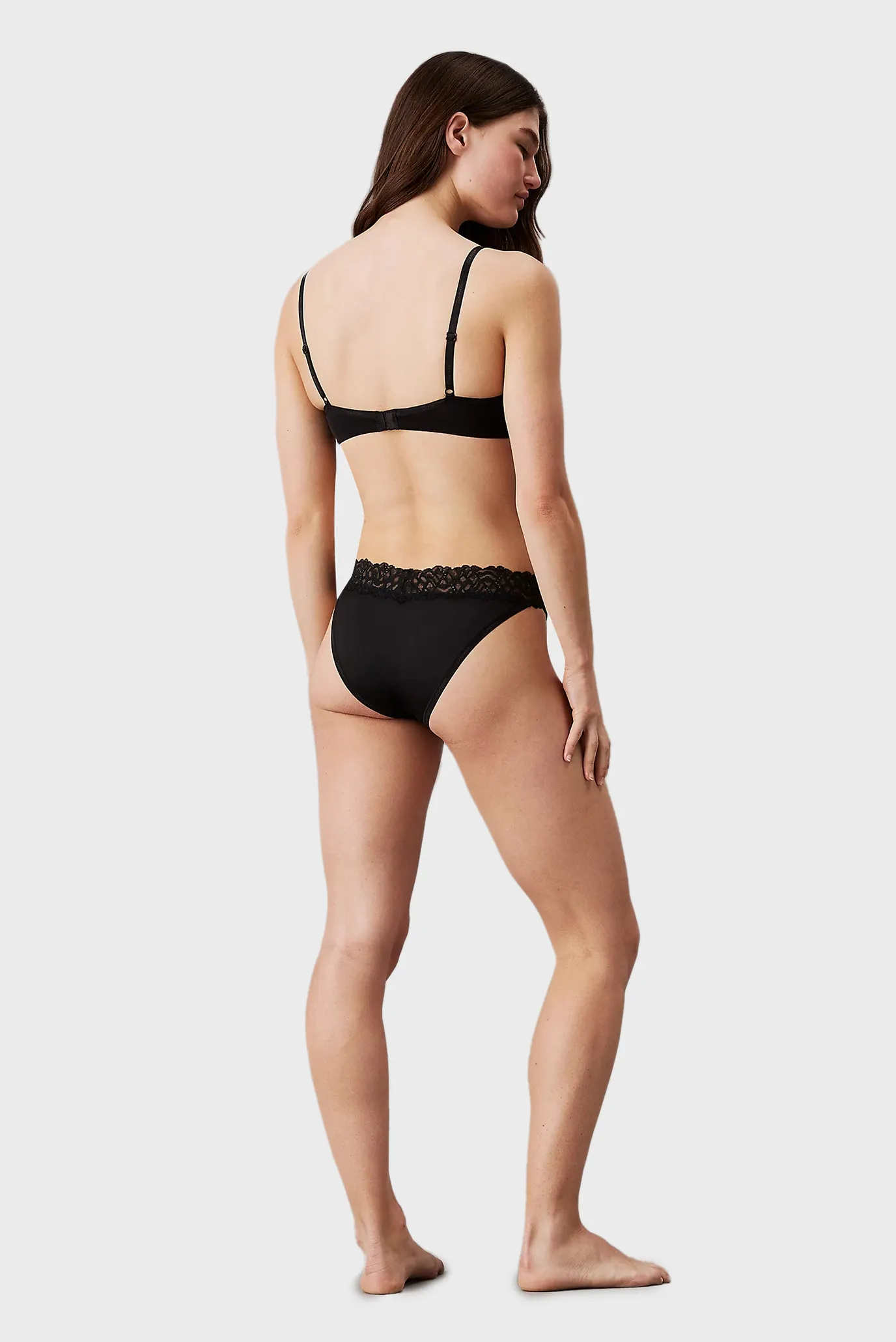 Бюстгальтер THREE PIECE UNLINED 2