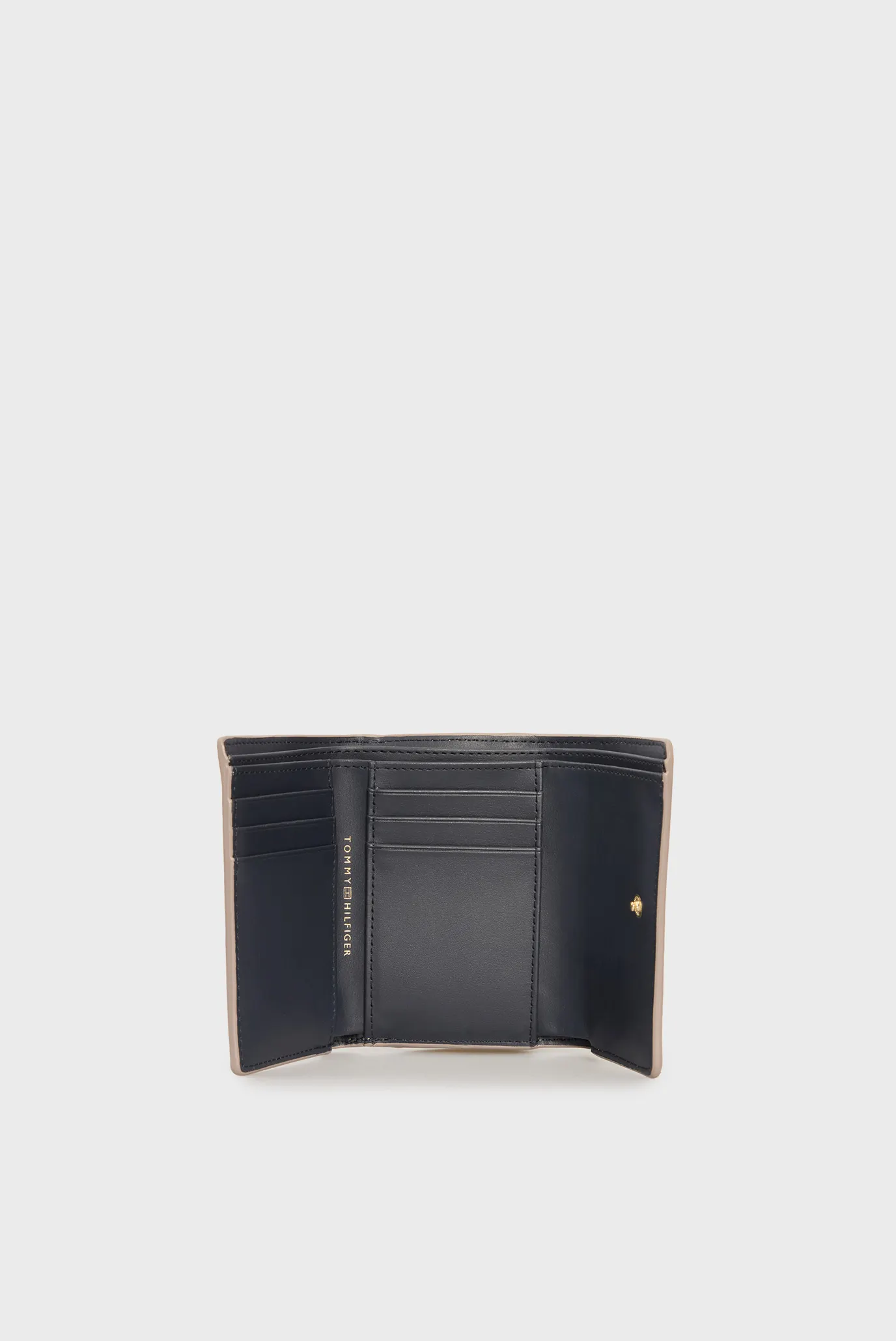 Hamyon TH LOGOTAPE TRIFOLD 2