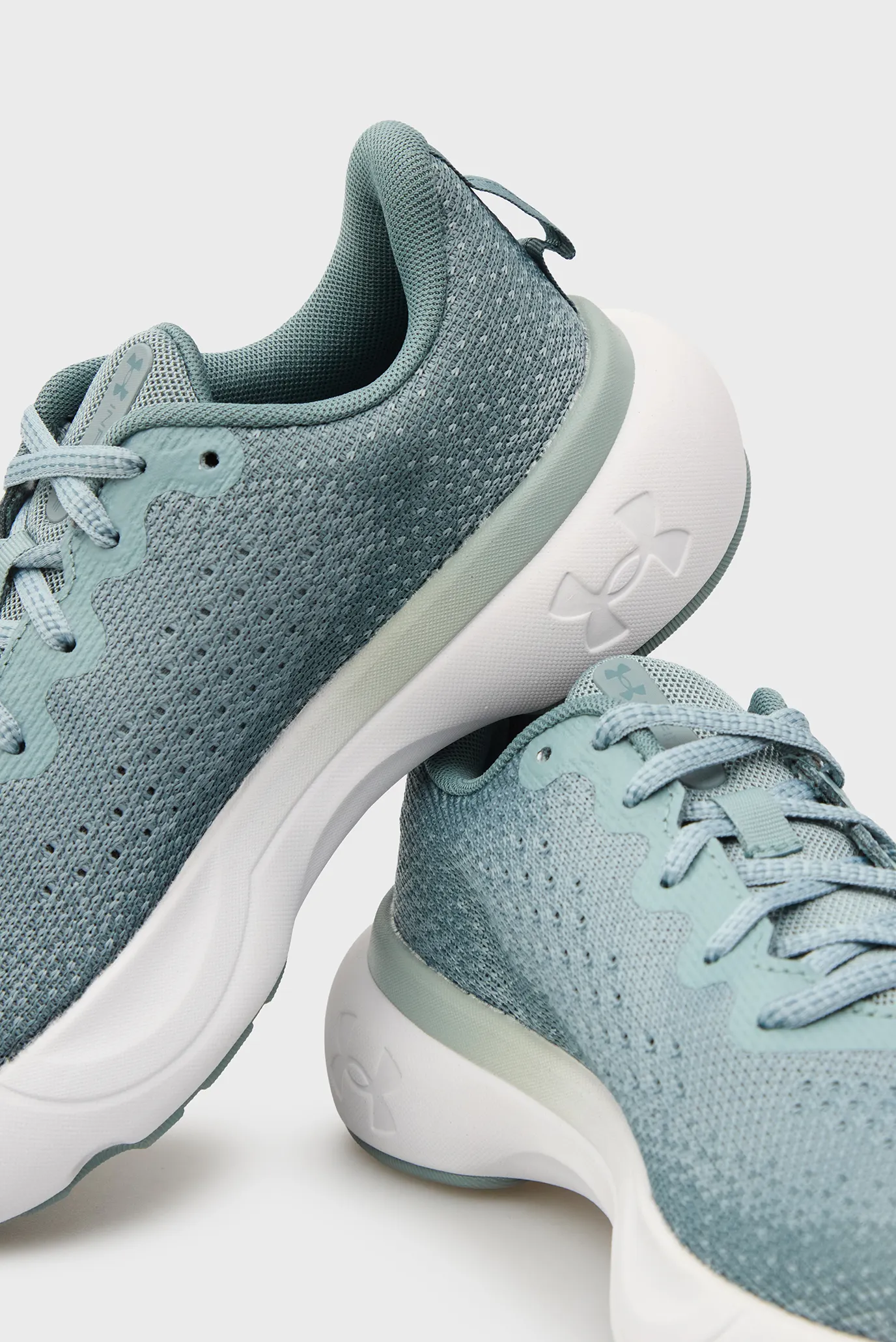 Krossovka UA W Infinite 2