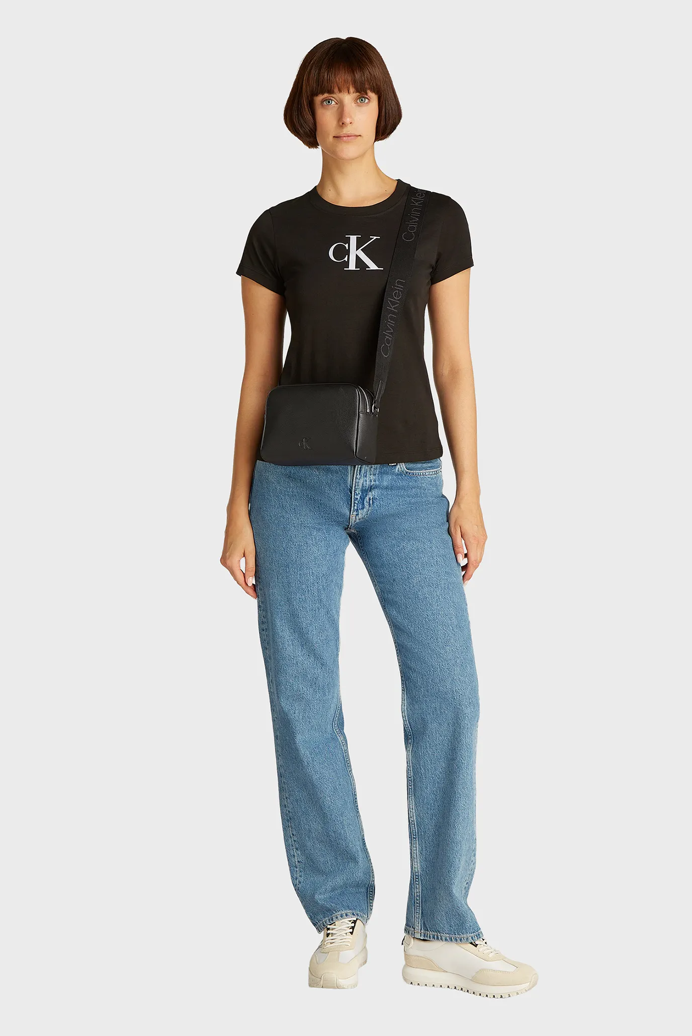 Sumka ULTRALIGHT EW DBLE ZIP CAMERA BA 2