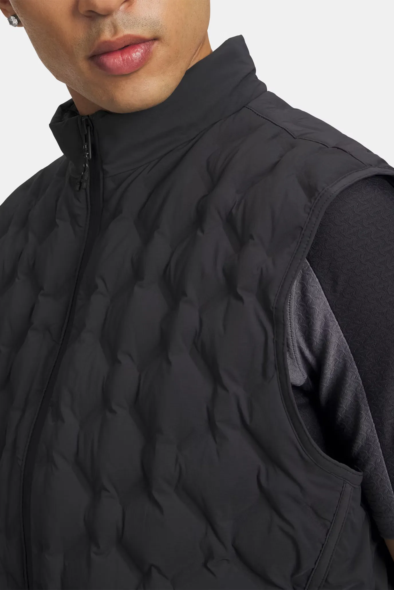 Лонгслив UA Halo Vest 2