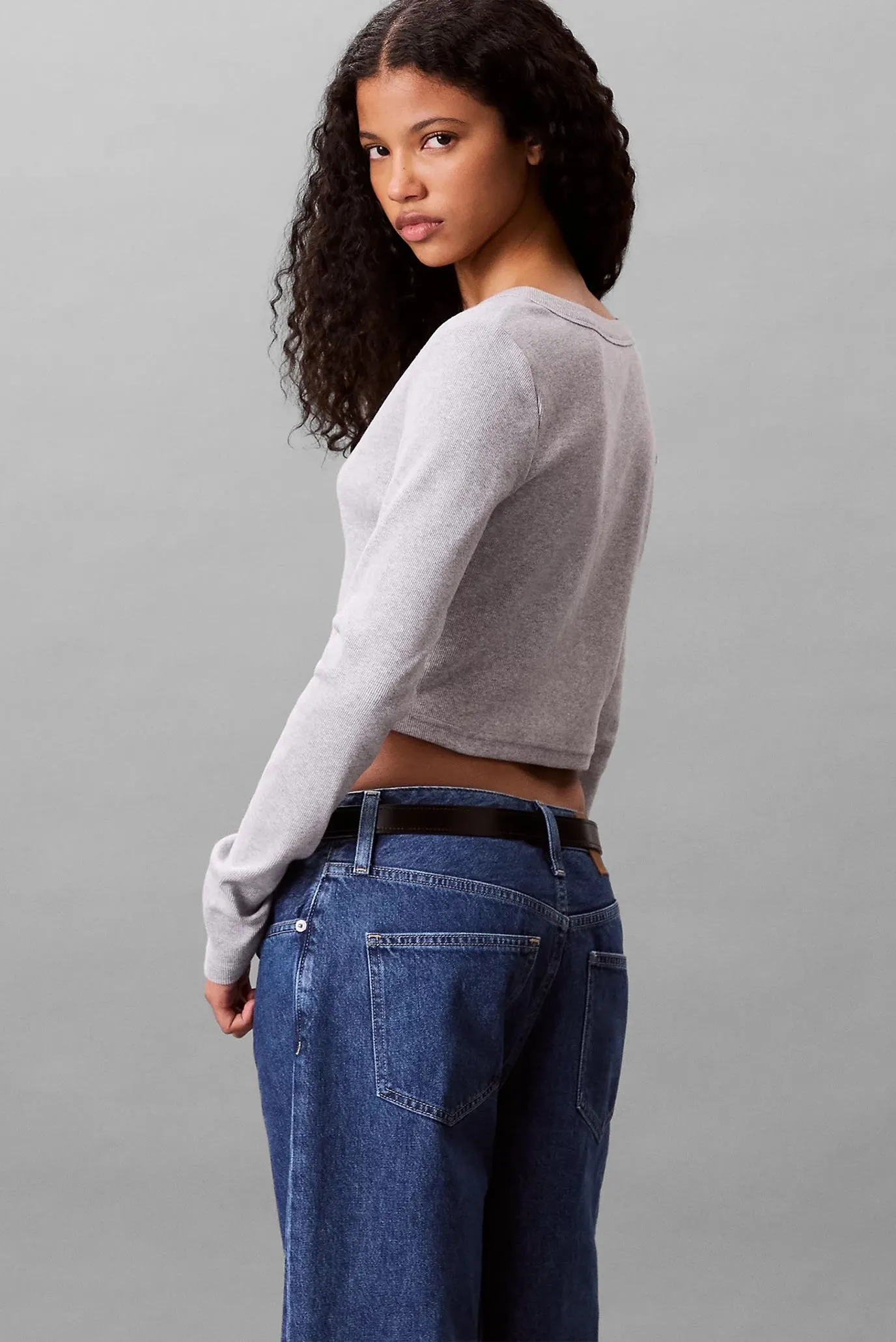 Топ/LS WOVEN LABEL 2X2 COTTON RIB CA 3