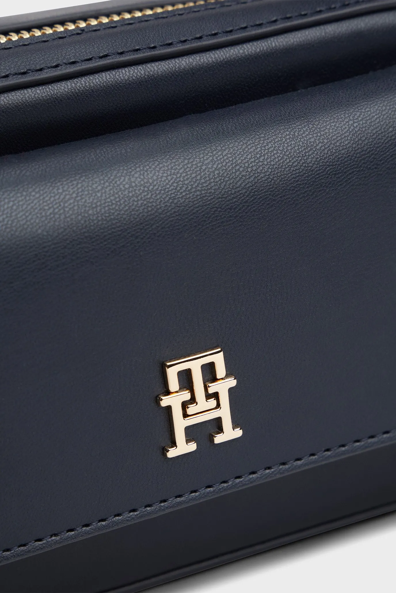 Сумка TH ICON CAMERA BAG 4