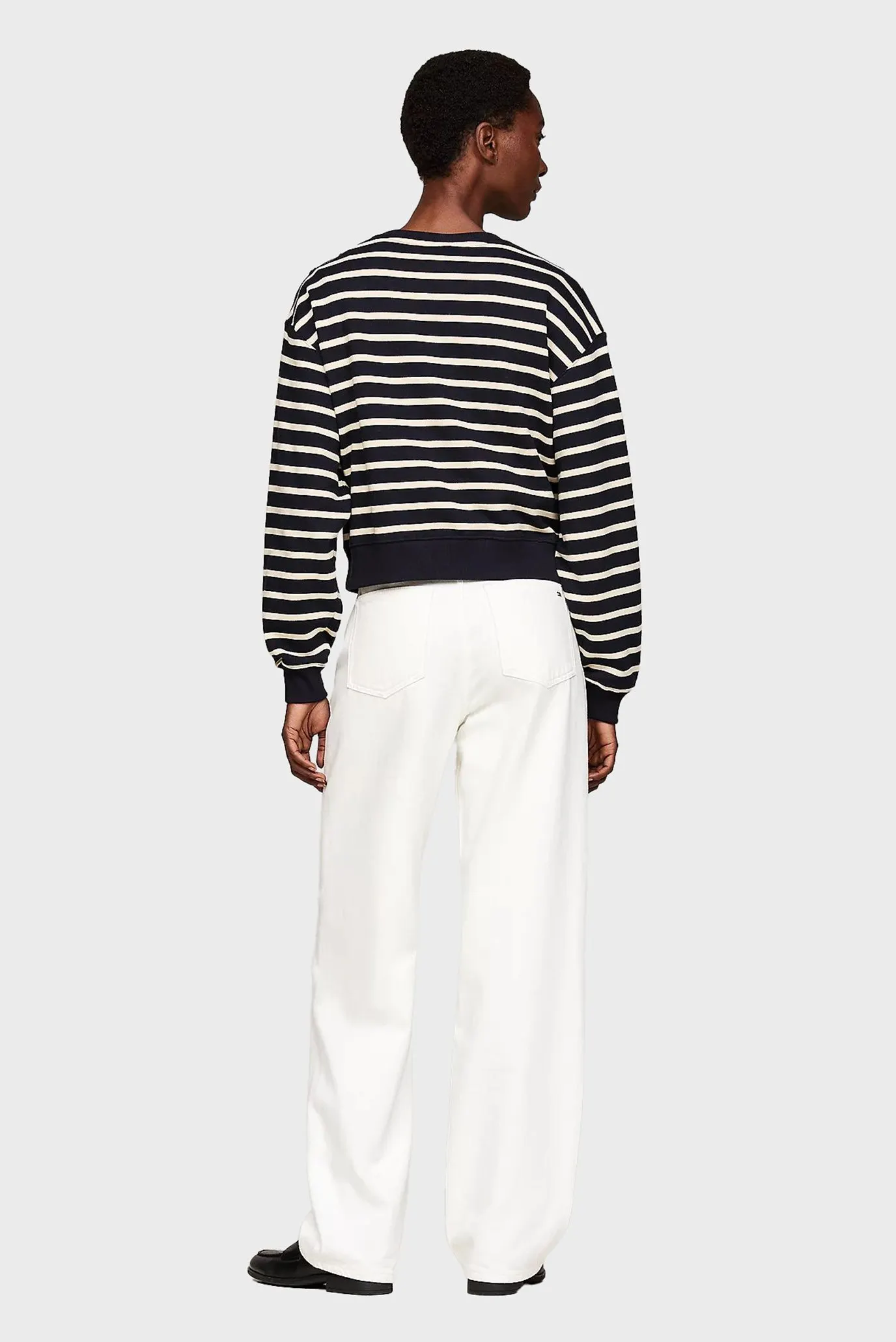 Свитшот REG GOLD BTN C-NK SWEATSHIRT 3