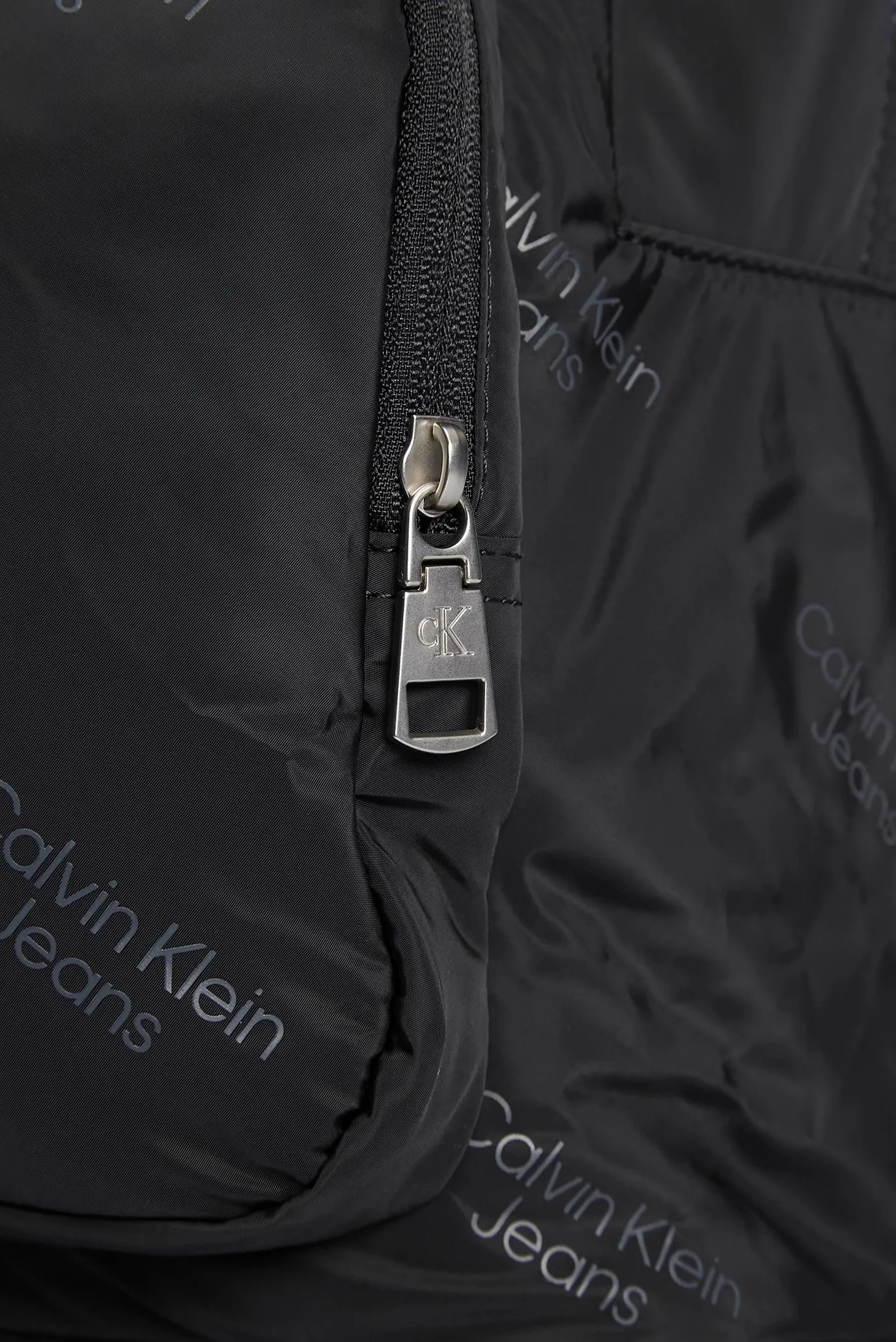 Рюкзак SPORT ESSENTIALS CENTER BP44 AOP 6