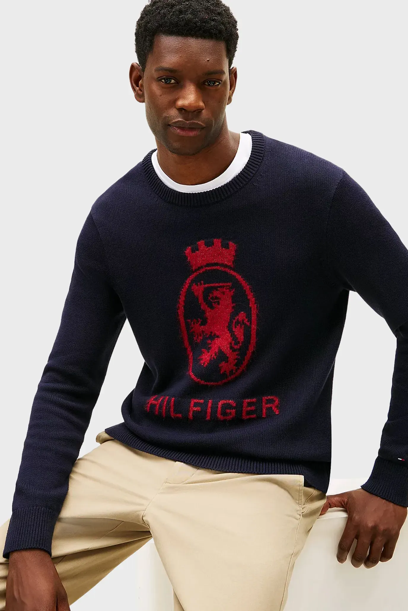 Sviter GIFTING CREST CREW NECK 4