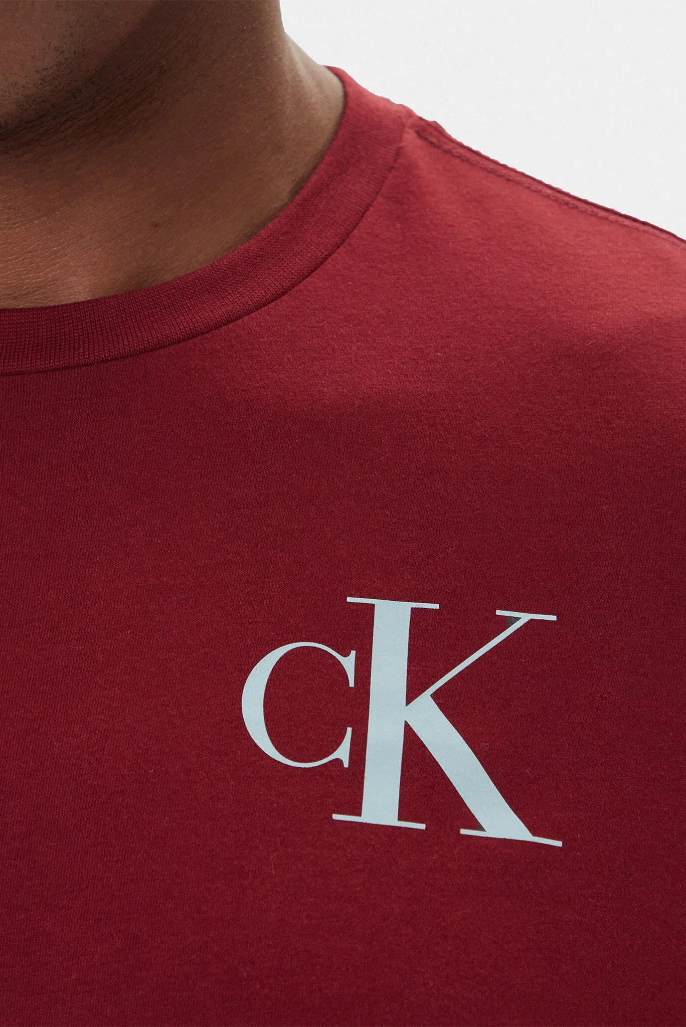 Футболка SS 30s EU LEFT CHEST LOGO TEE 4