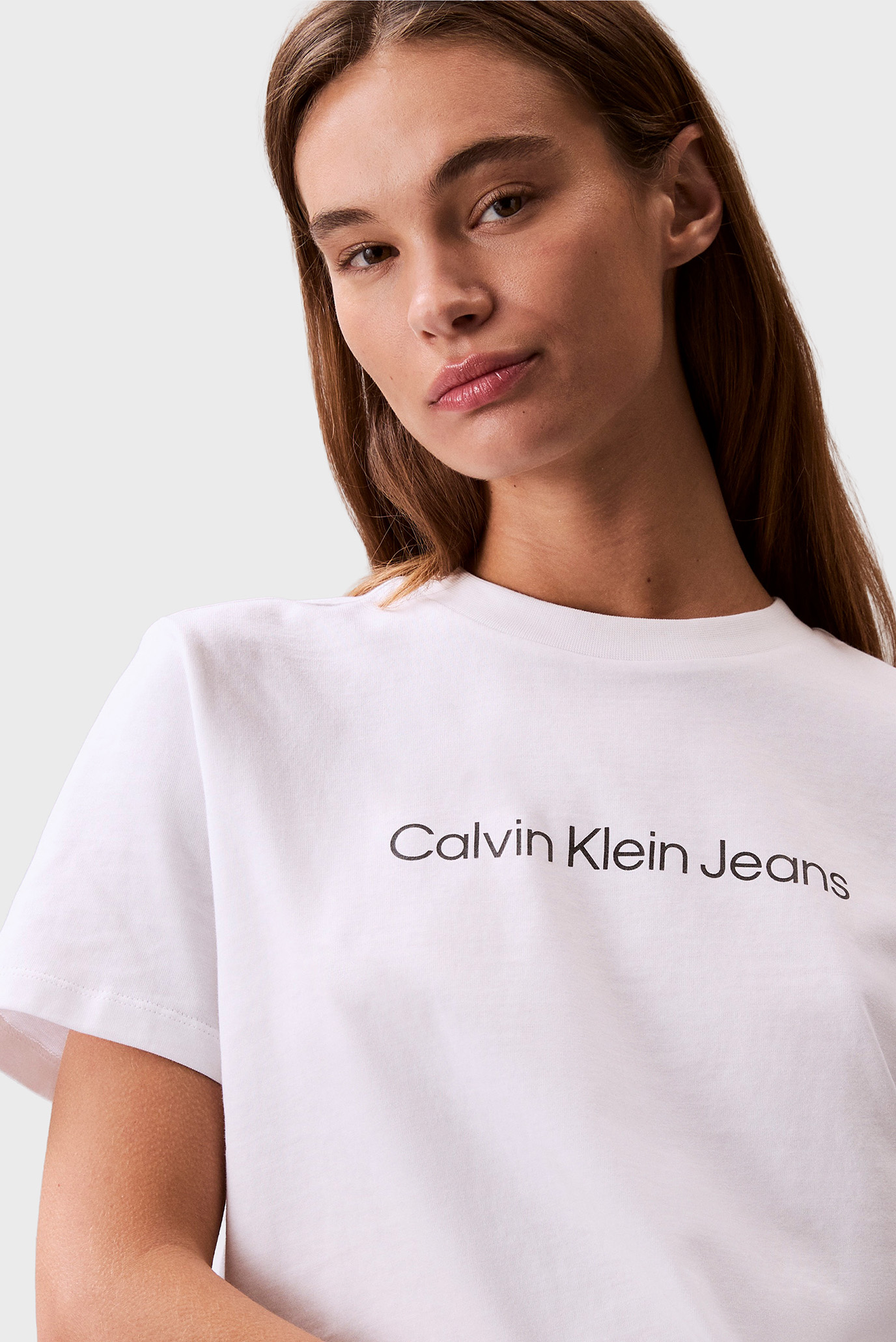 Футболка A- INST. LOGO CLASSIC TEE SSCalvin Klein Jeans Футболка A- INST. LOGO CLASSIC TEE SS 5