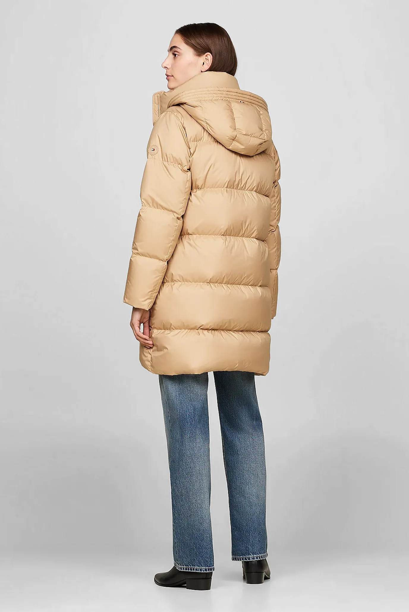 Куртка зимняя HW DOWN CASUAL COAT 2