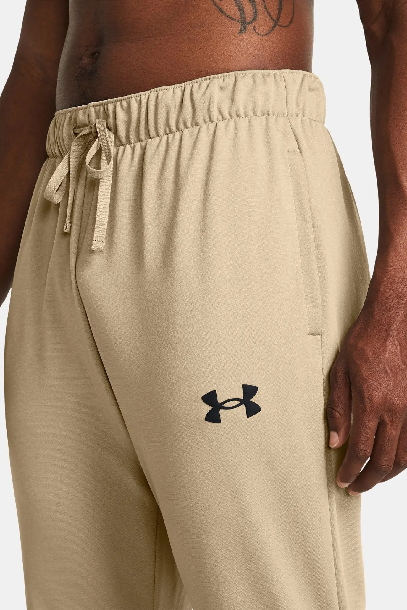 Sport kostyumi UA EMEA TRACKSUIT NOVELTY 4