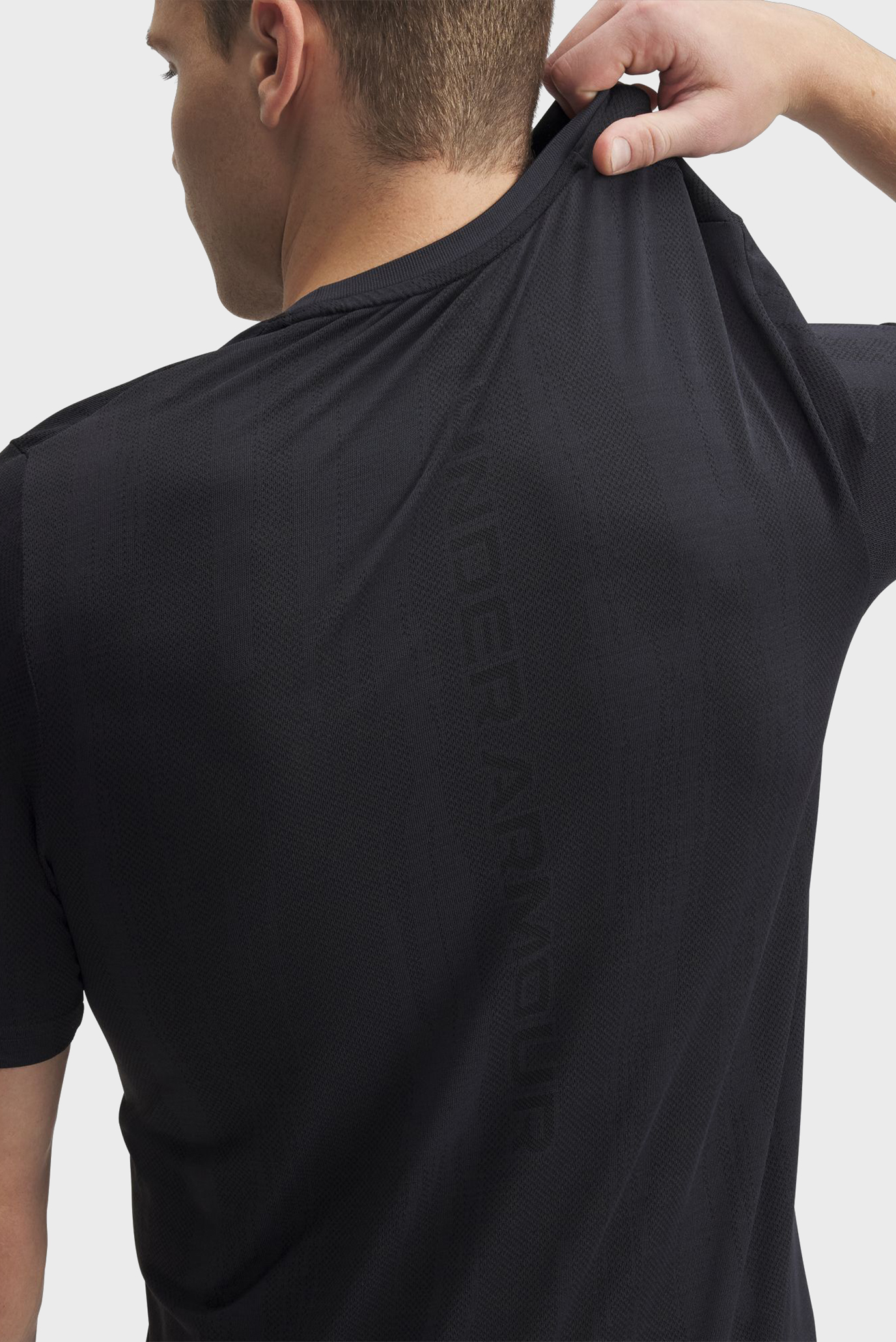 Футболка Vanish Seamless Novelty SSUnder Armour Футболка Vanish Seamless Novelty SS 3