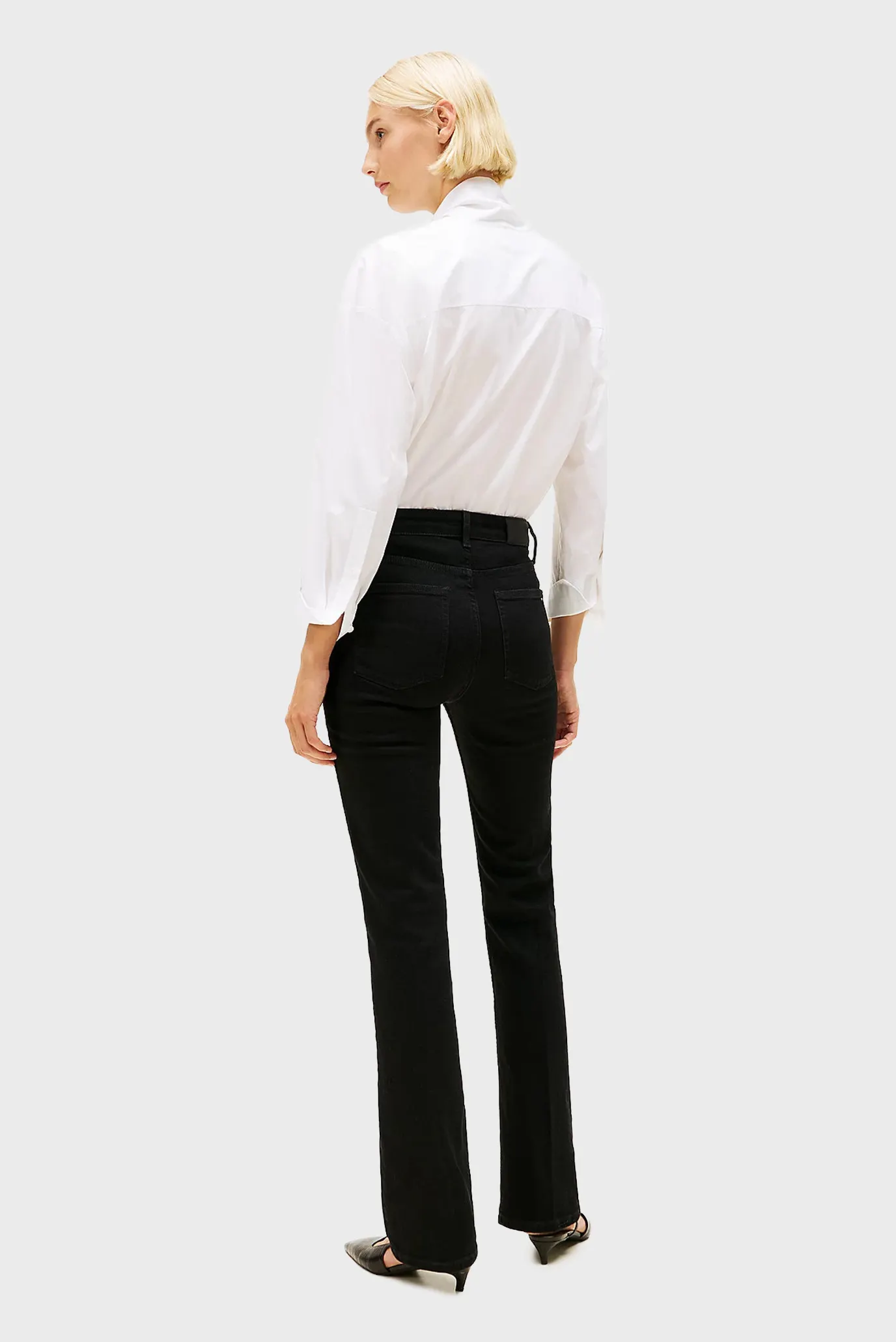 Джинсы DNM BLACK BOOTCUT HW 3