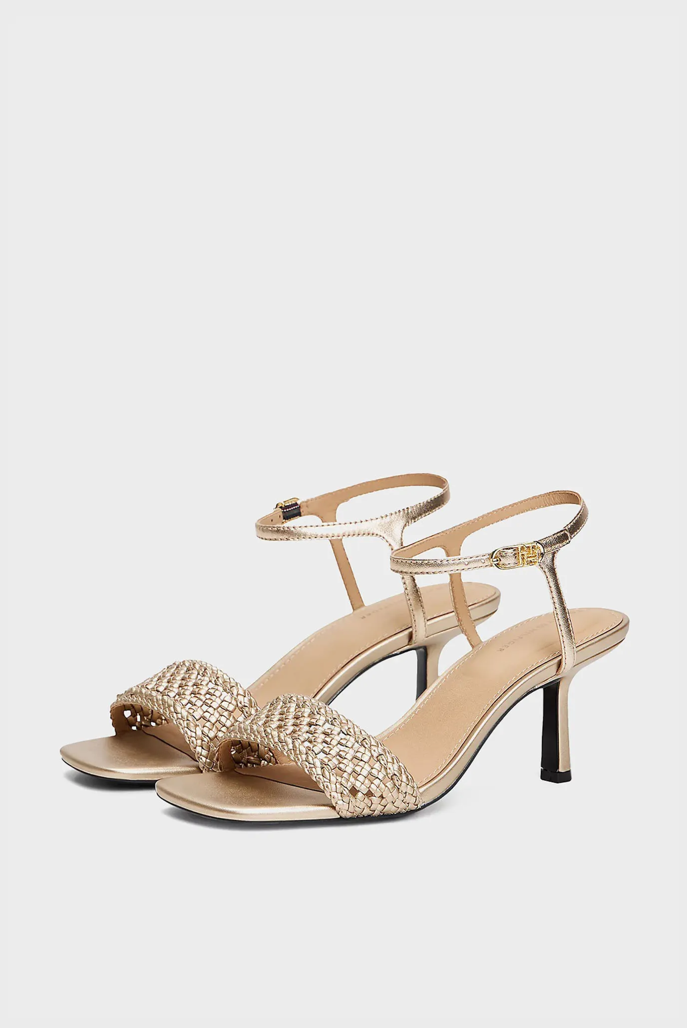 Bosonojkalar METALLIC LTHR KITTEN SANDAL 2