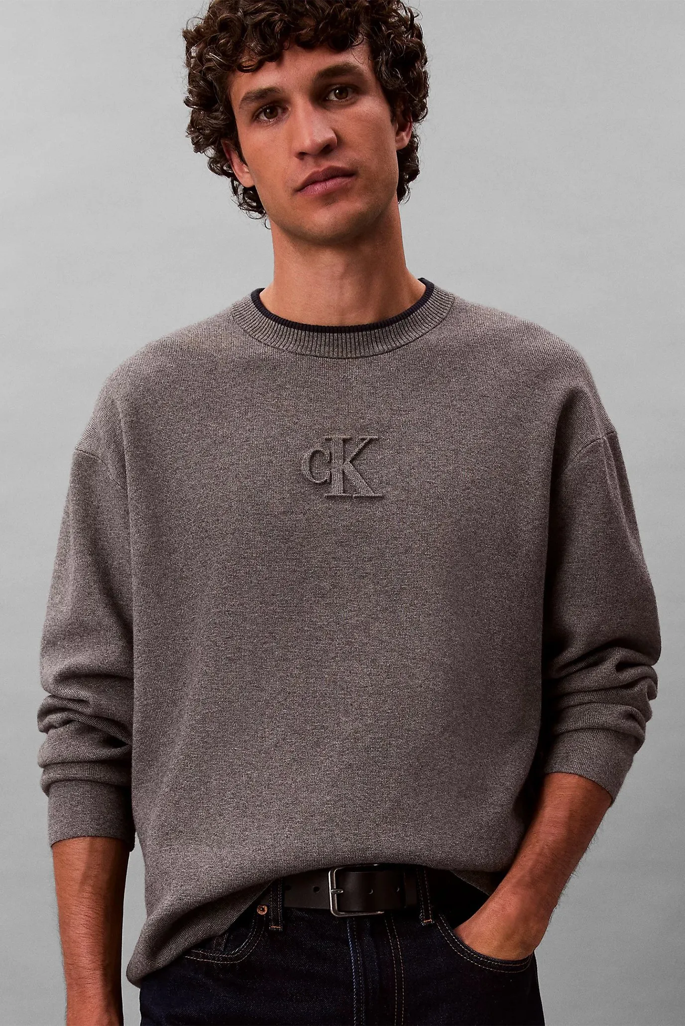 Sviter LS EMBOSSED LOGO CREWNK SWEATER 5