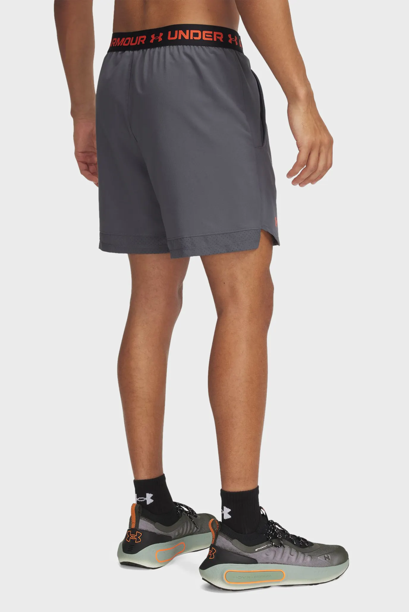 Shortik UA Vanish Woven 6in Shorts 3