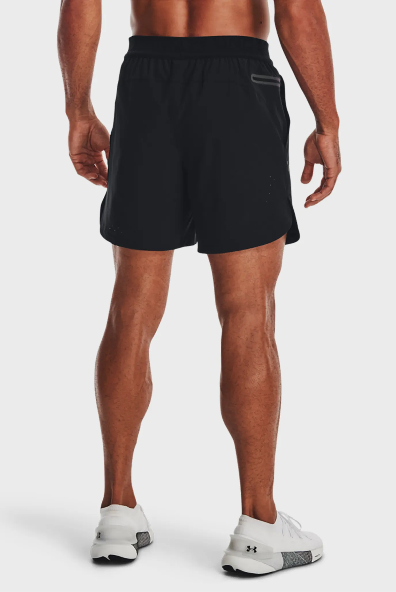 Shortik UA Peak Woven Shorts 3