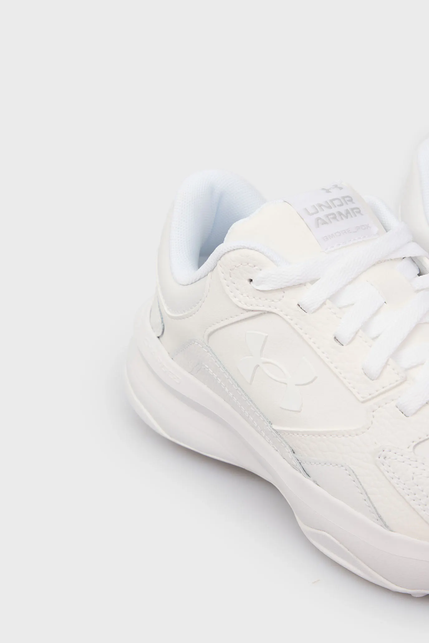 Krossovka UA Edge LTHR 2