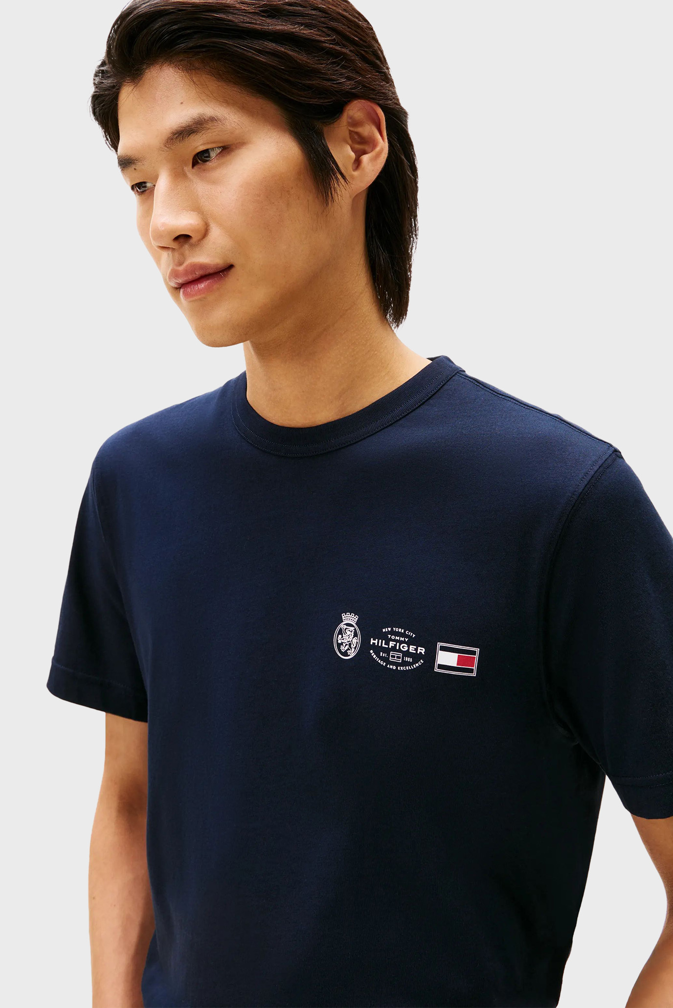 Futbolka SMALL CREST OUTLINE TEETommy Hilfiger Futbolka SMALL CREST OUTLINE TEE 4