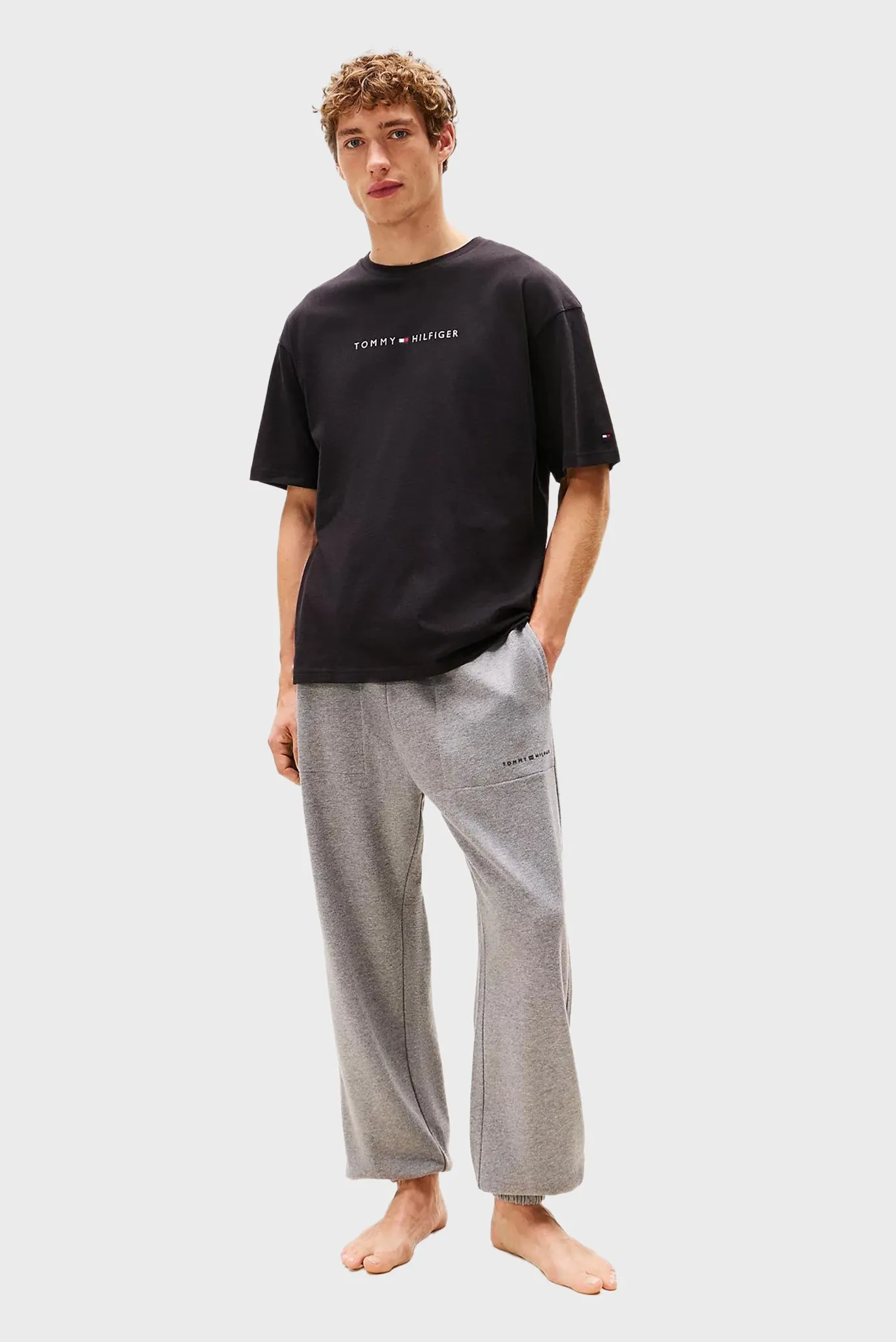 Futbolka SS TEE CONT. LOGO 2