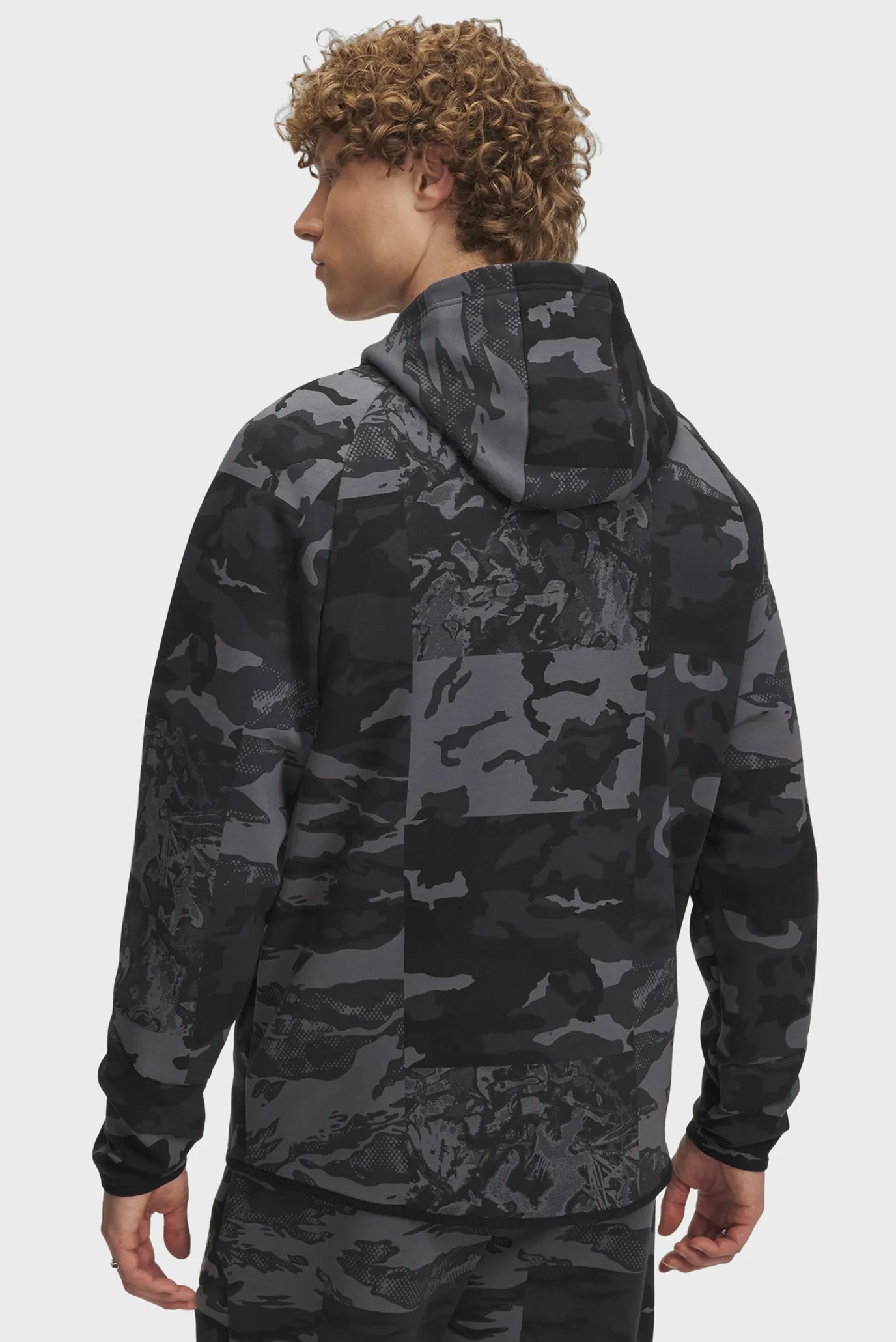 Ветровка UA Unstoppable Flc Camo FZ 2