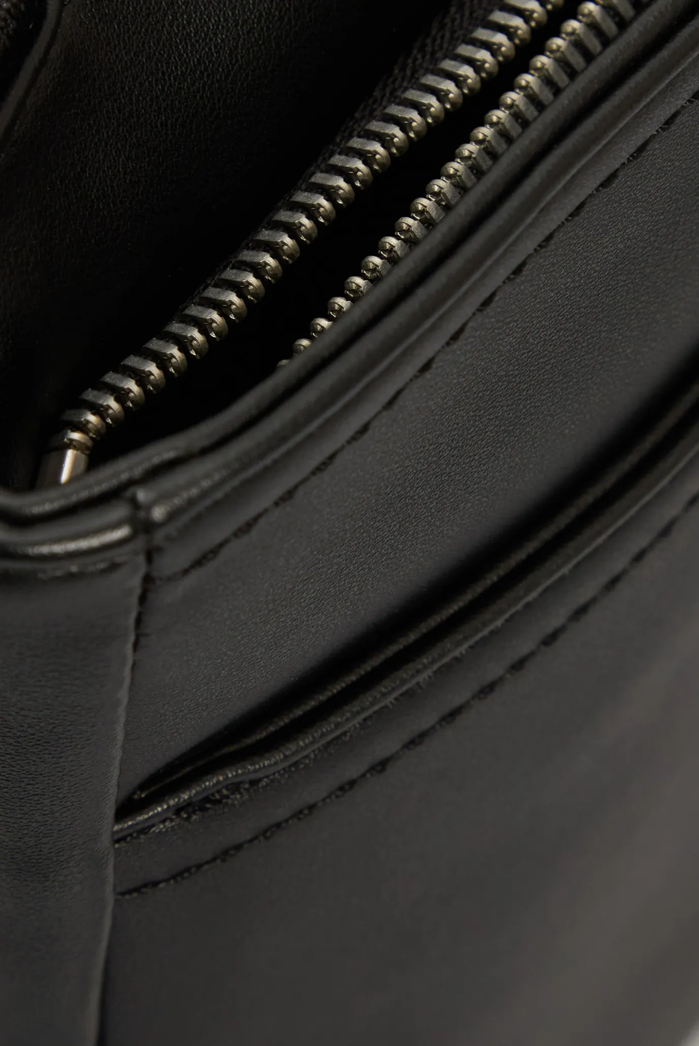 Сумка MONO LOGO FLAT PACK 18 6