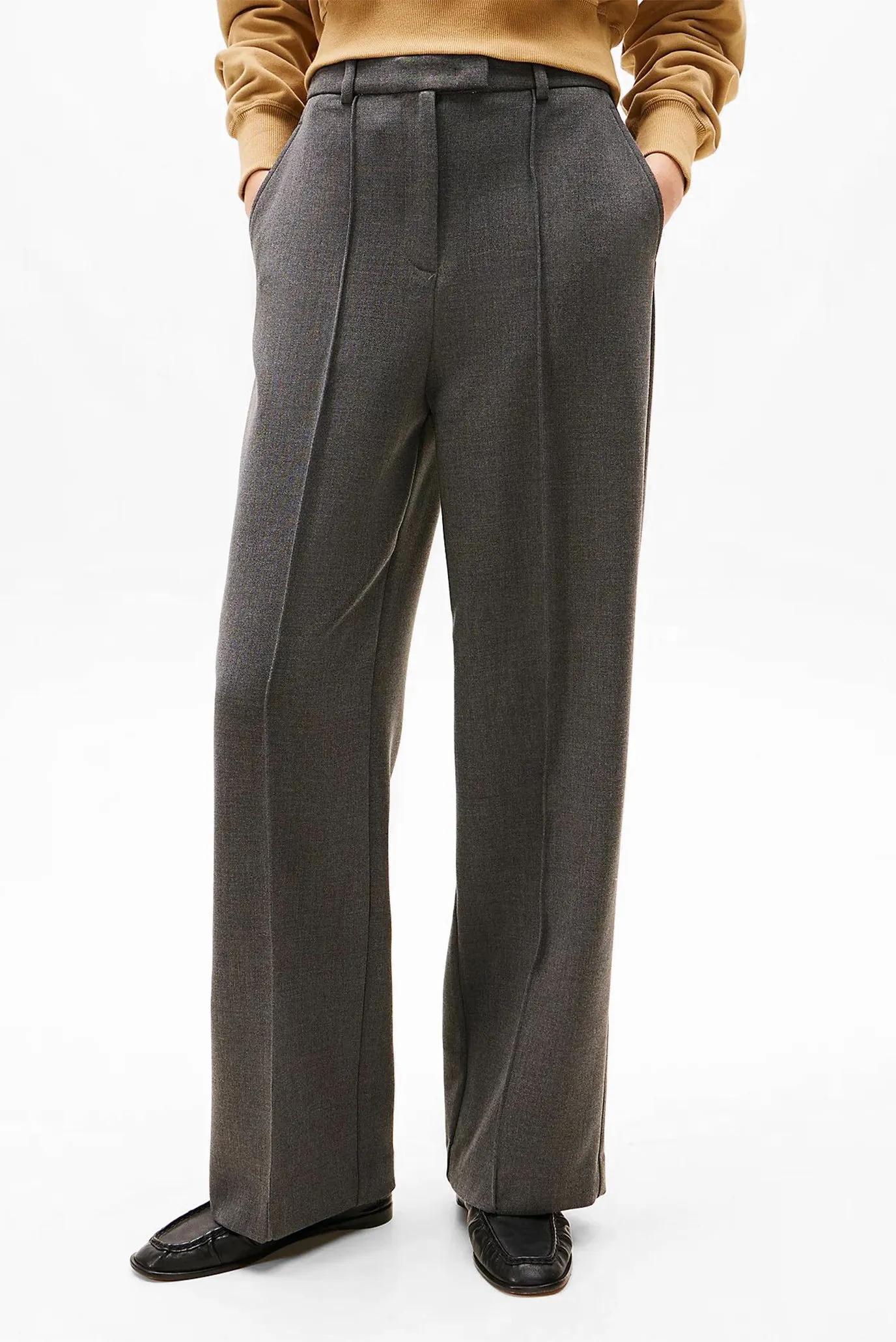 Shim PUNTO RELAXED STRAIGHT PANT 1