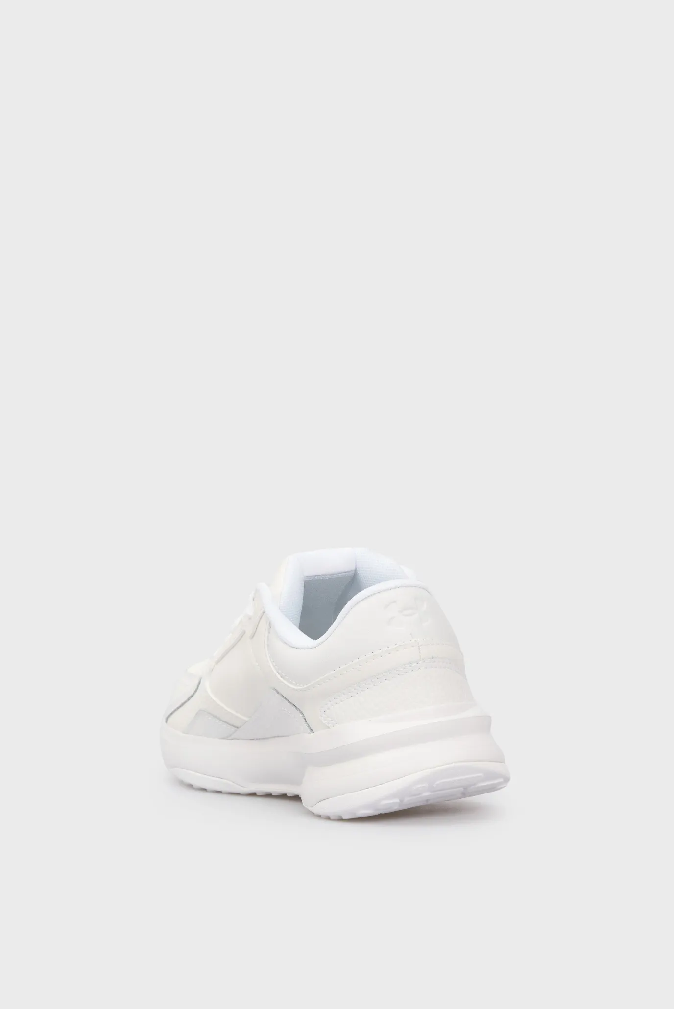 Krossovka UA Edge LTHR 5