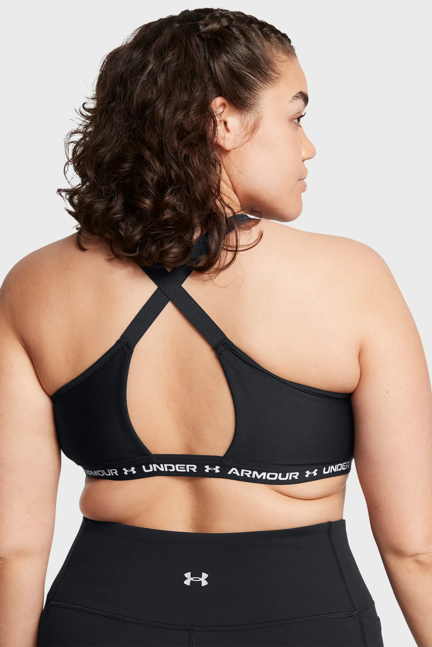 Top UA Crossback Low Bra 4