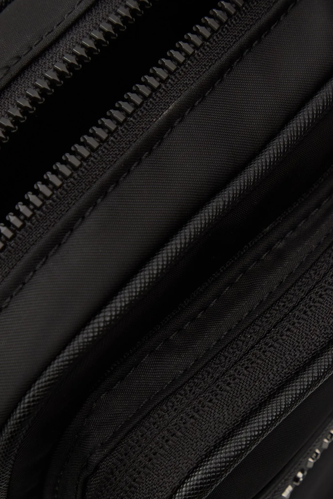 Сумка TH REPREVE MINI REPORTER 2