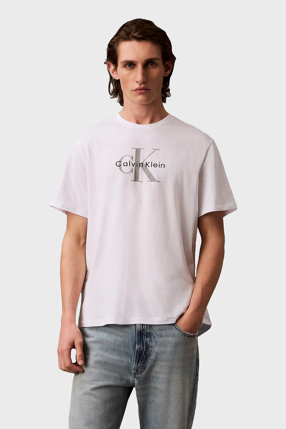 Футболка SS Hero Monologo Tee 20s Calvin Klein Jeans Футболка SS Hero Monologo Tee 20s Calvin Klein Jeans