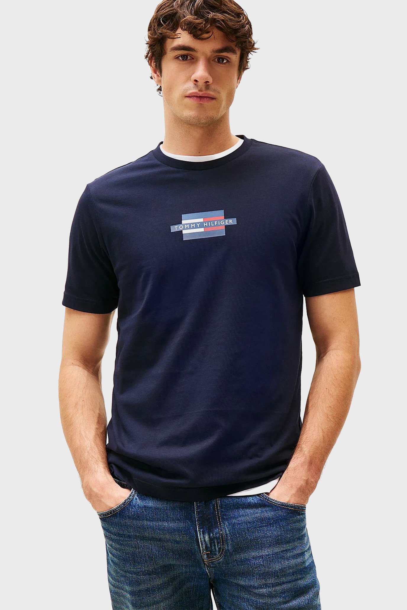 Футболка FLAG BOX TEETommy Hilfiger Футболка FLAG BOX TEE 1