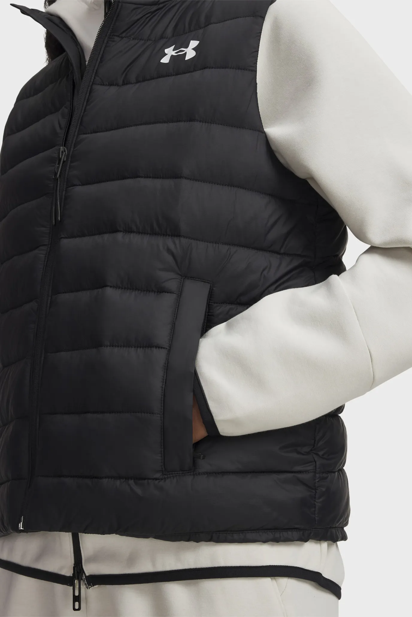 Жилет UA Sportswear Ins Vest 3