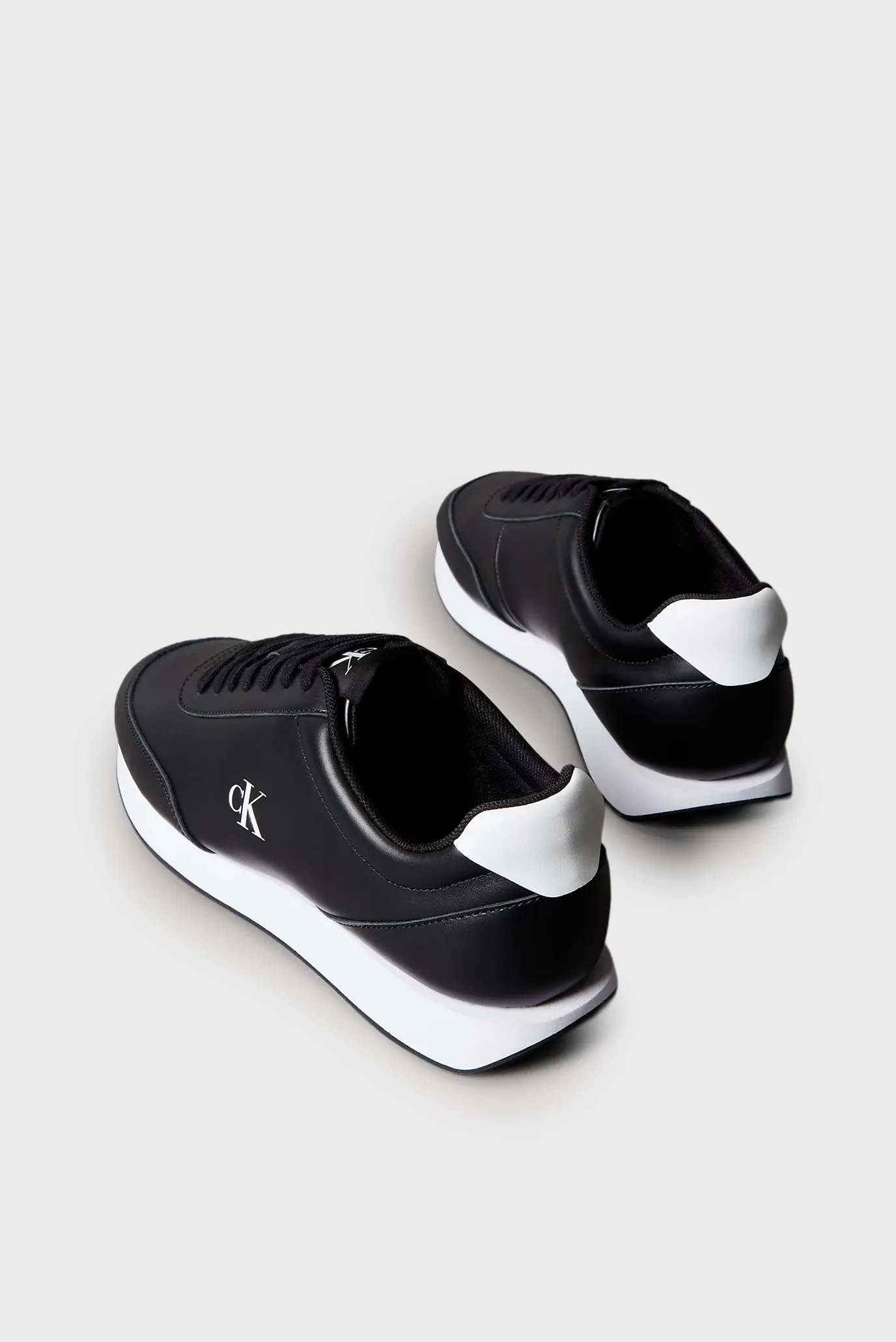 Кроссовки RETRO RUNNER ESS LTH 3