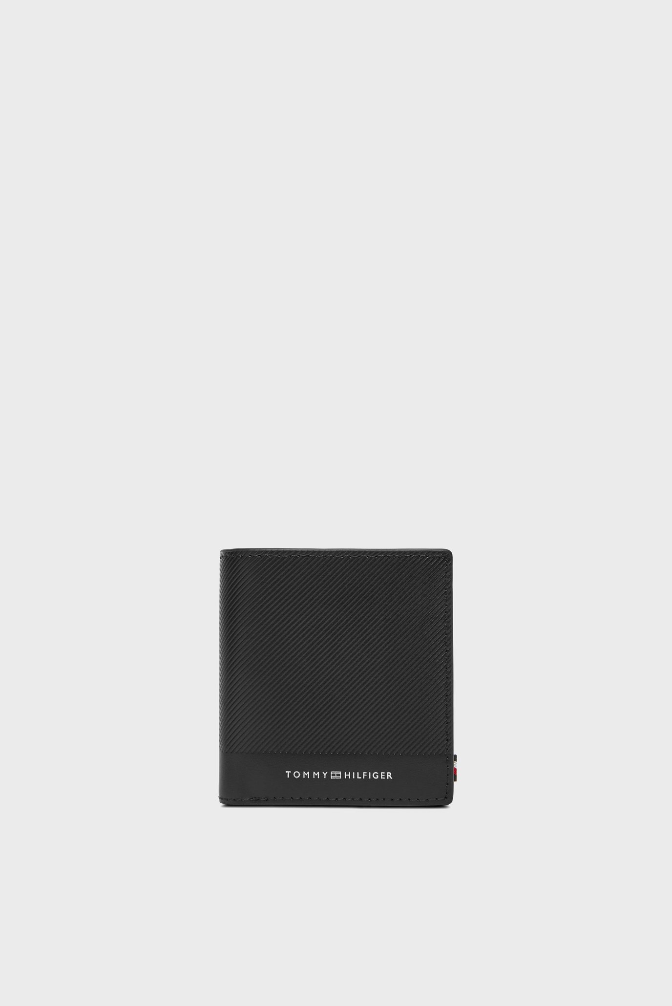 Hamyon TH FOUNDATION TRIFOLD 1