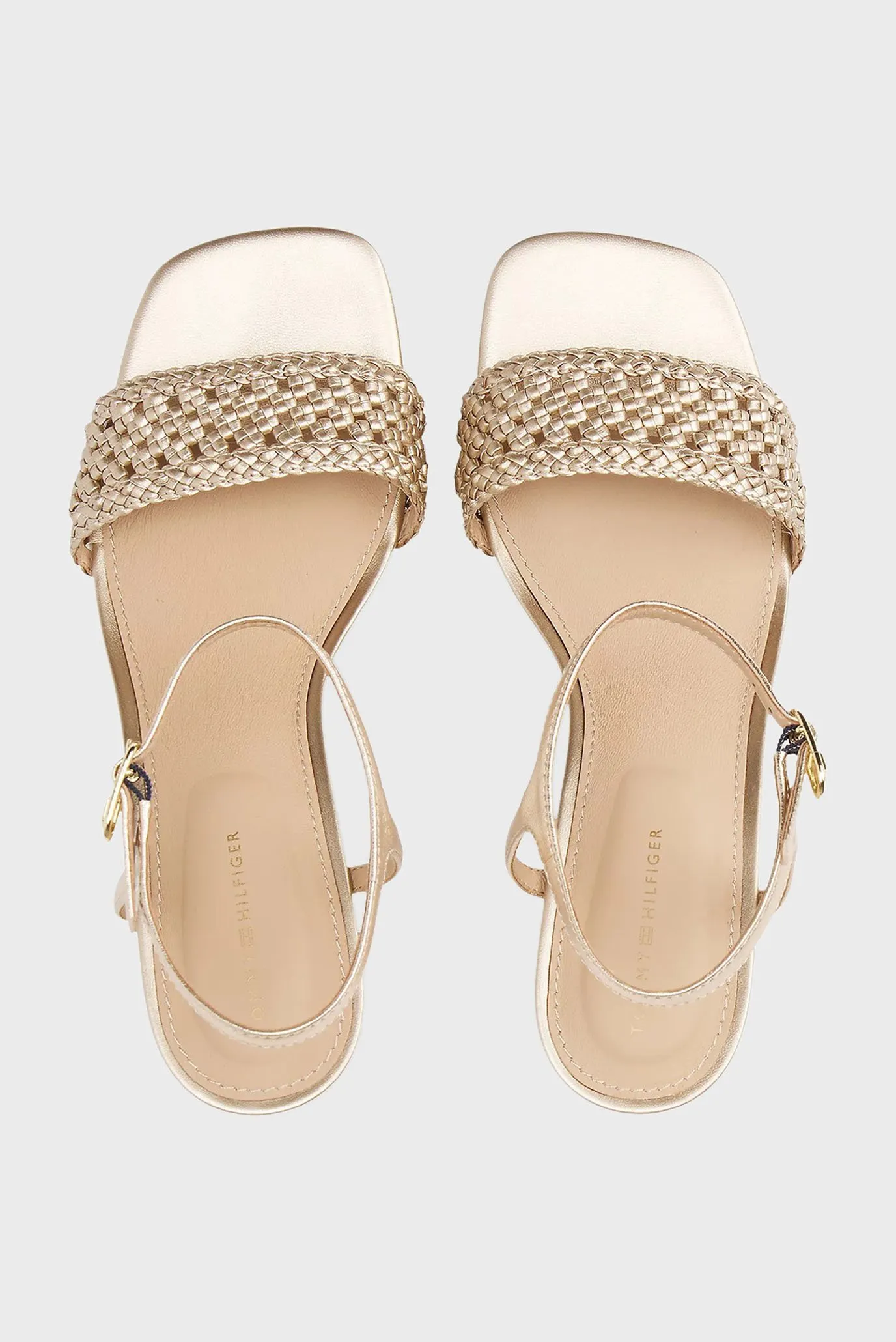 Bosonojkalar METALLIC LTHR KITTEN SANDAL 3