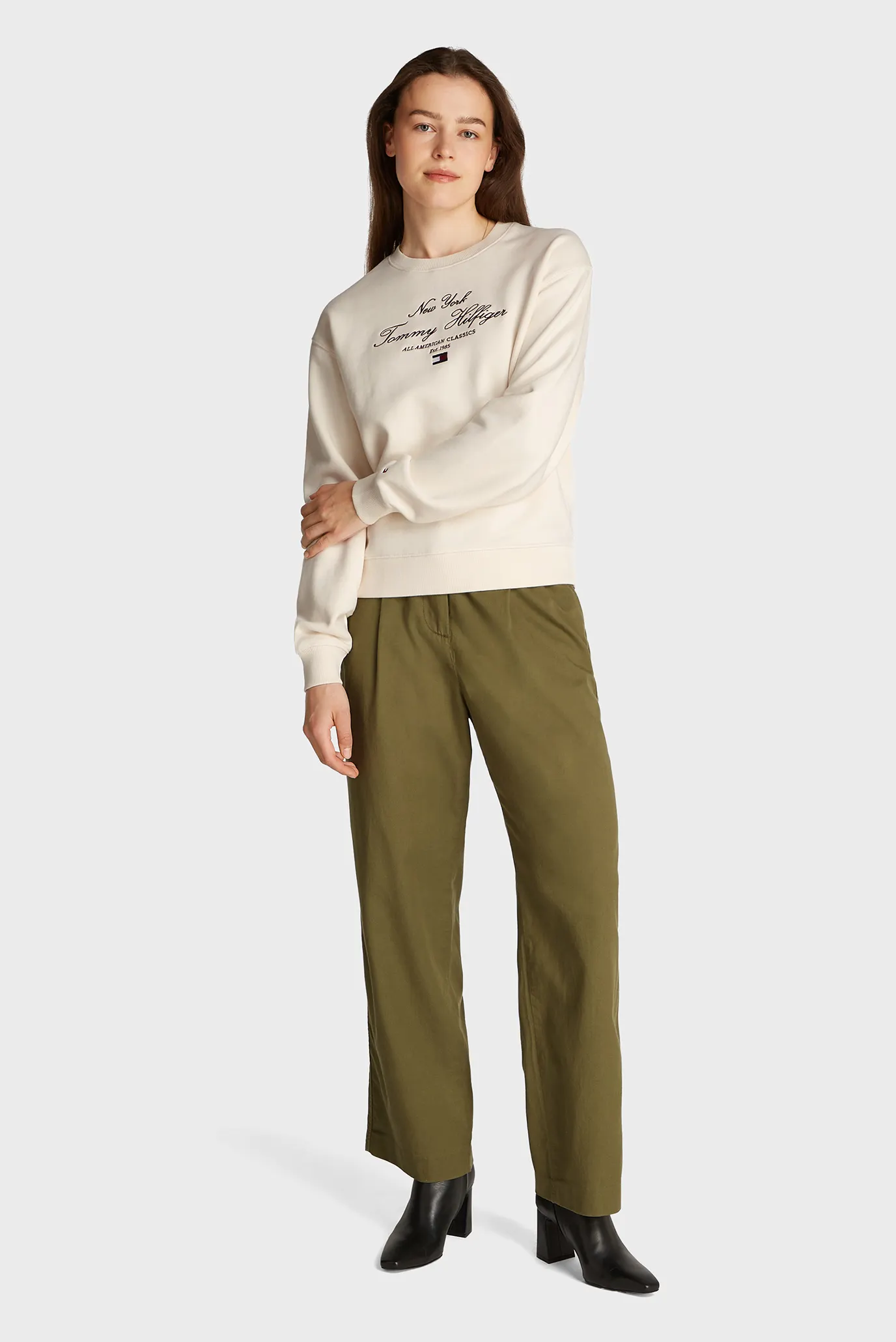 Svitshot MDRG REG SCRIPT C-NK SWEATSHIRT 2