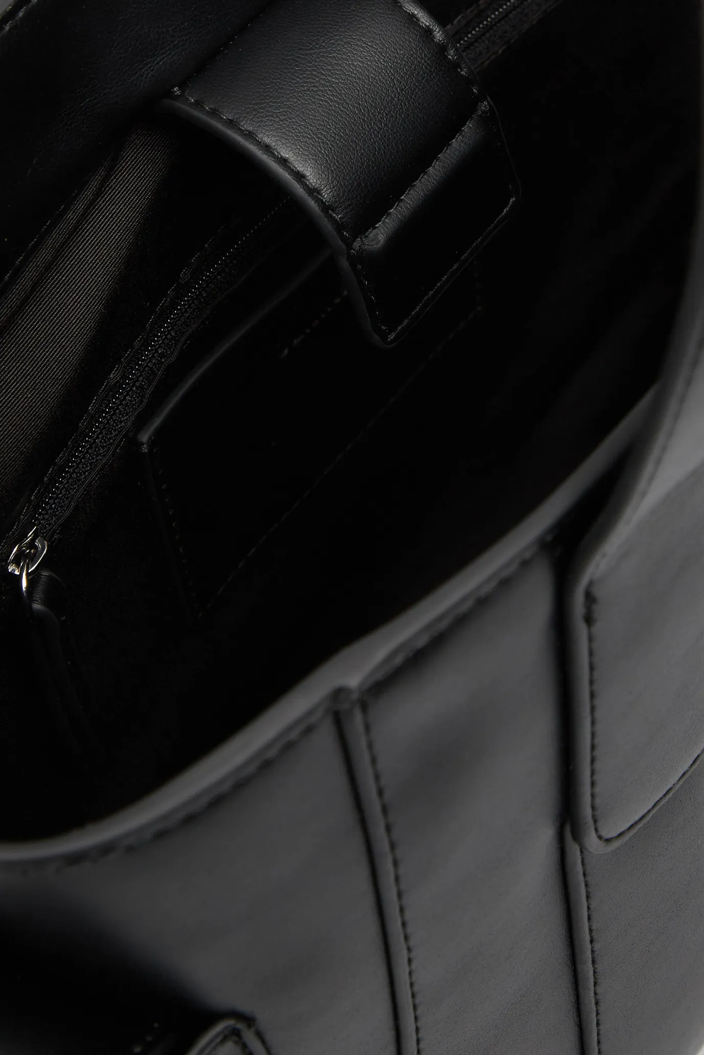 Sumka WEBBING STRAP SMALL TOTE 5