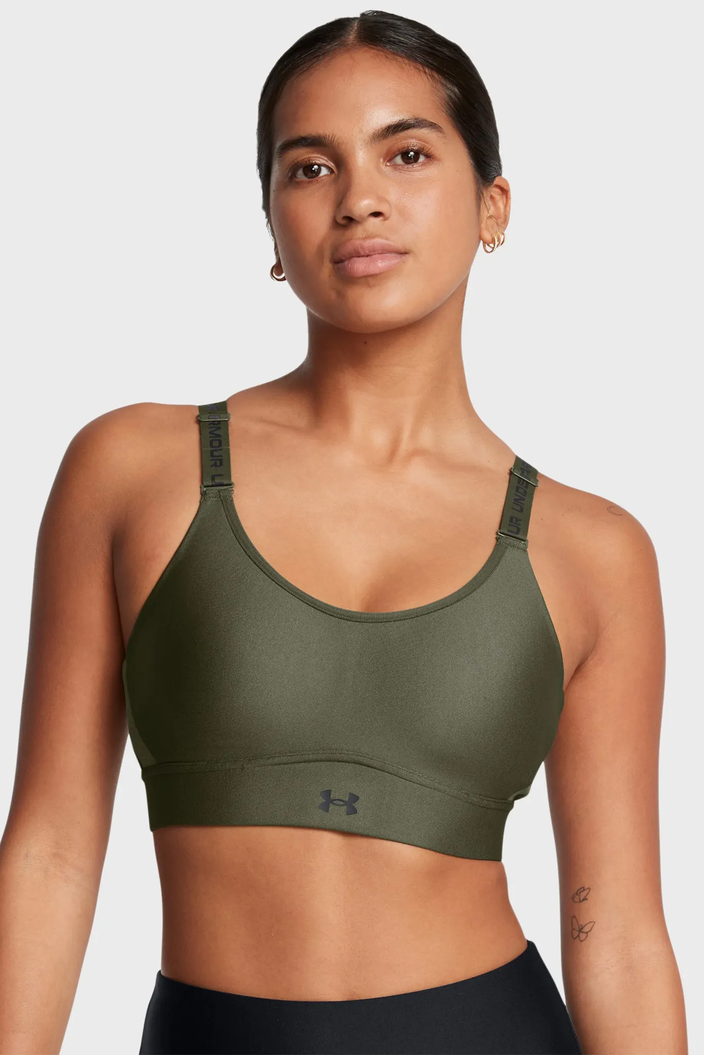 Top UA Infinity Mid 2.0 Bra 1