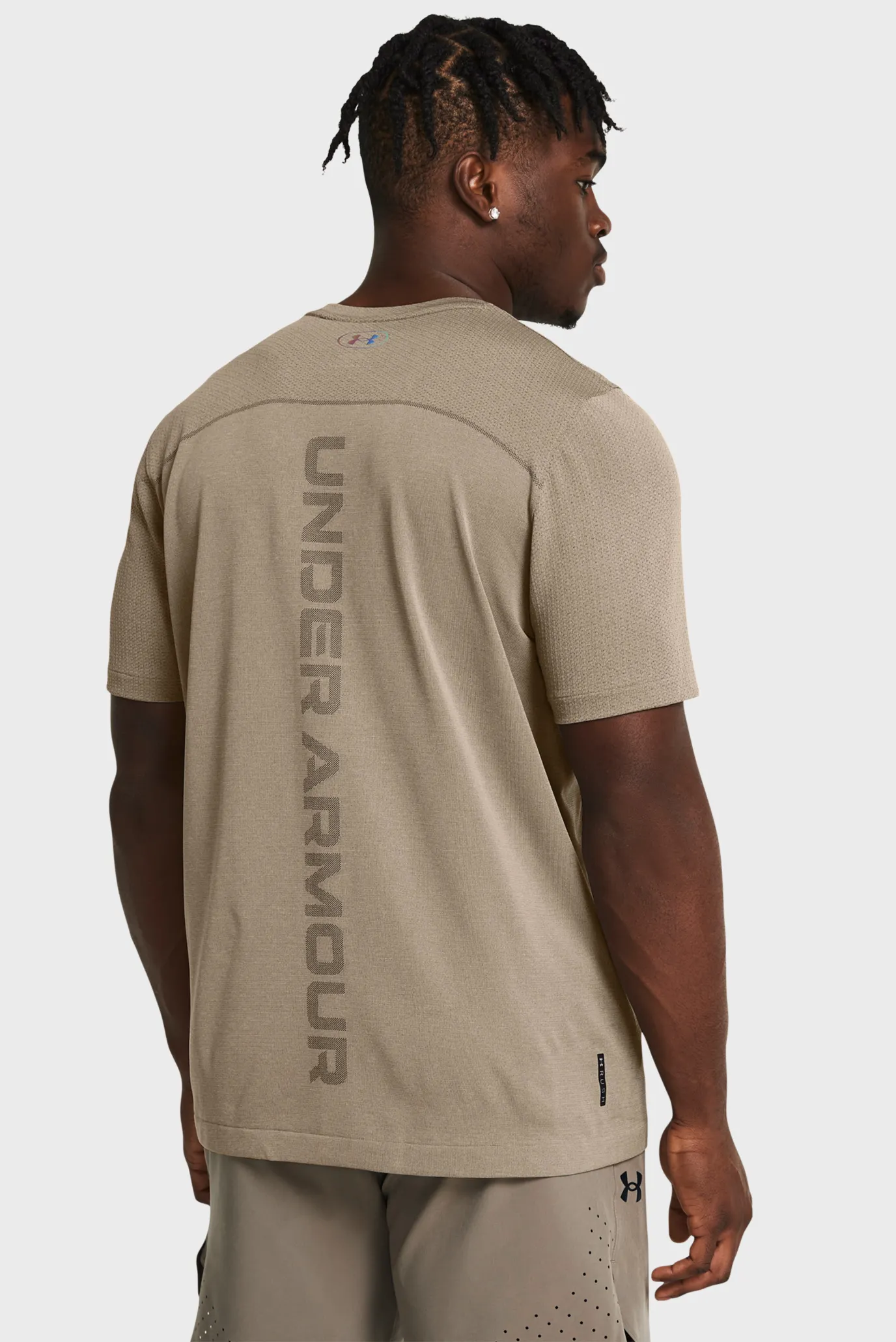 Futbolka UA Rush Seamless Wordmark SS 2