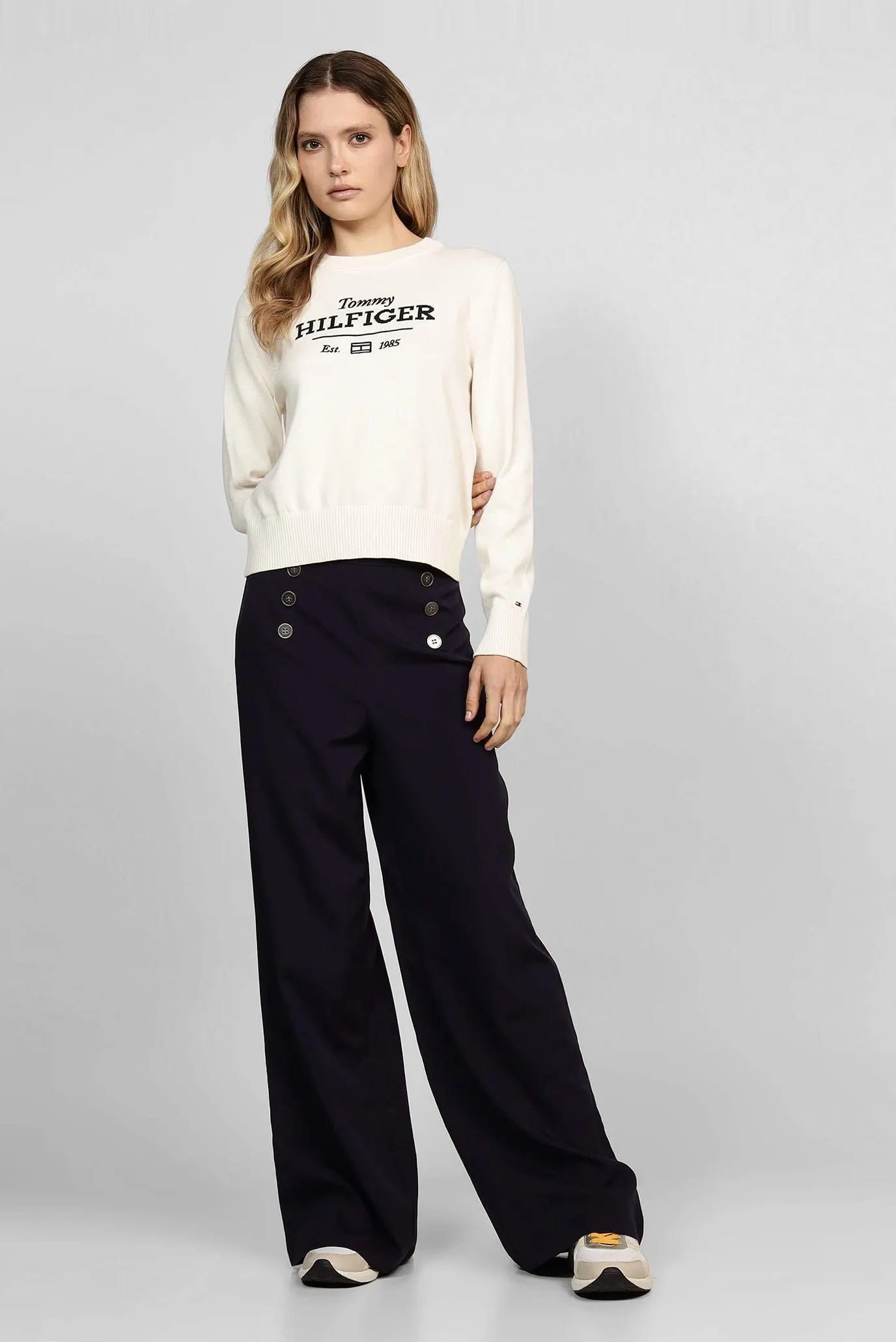 Свитер LOGO C-NECK SWEATER LS 2