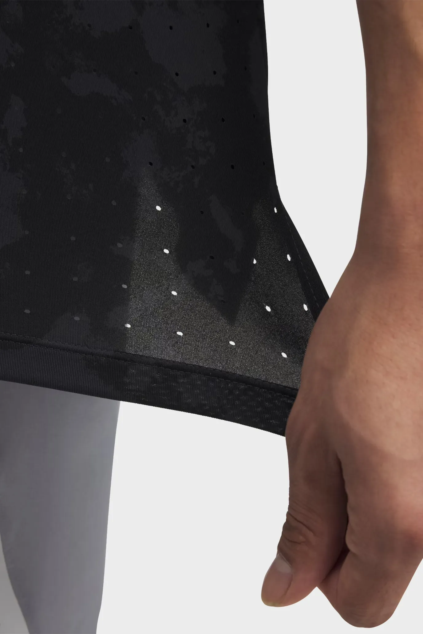 Футболка UA LAUNCH ELITE PRT SS 3