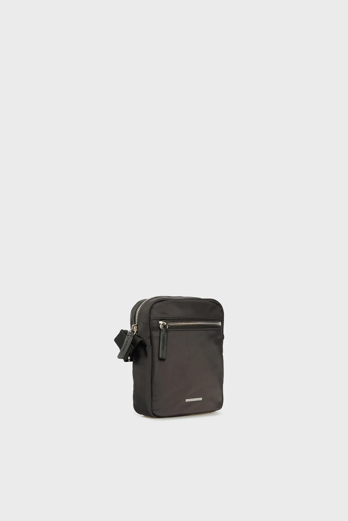 Sumka SLEEK NYLON REPORTER 3