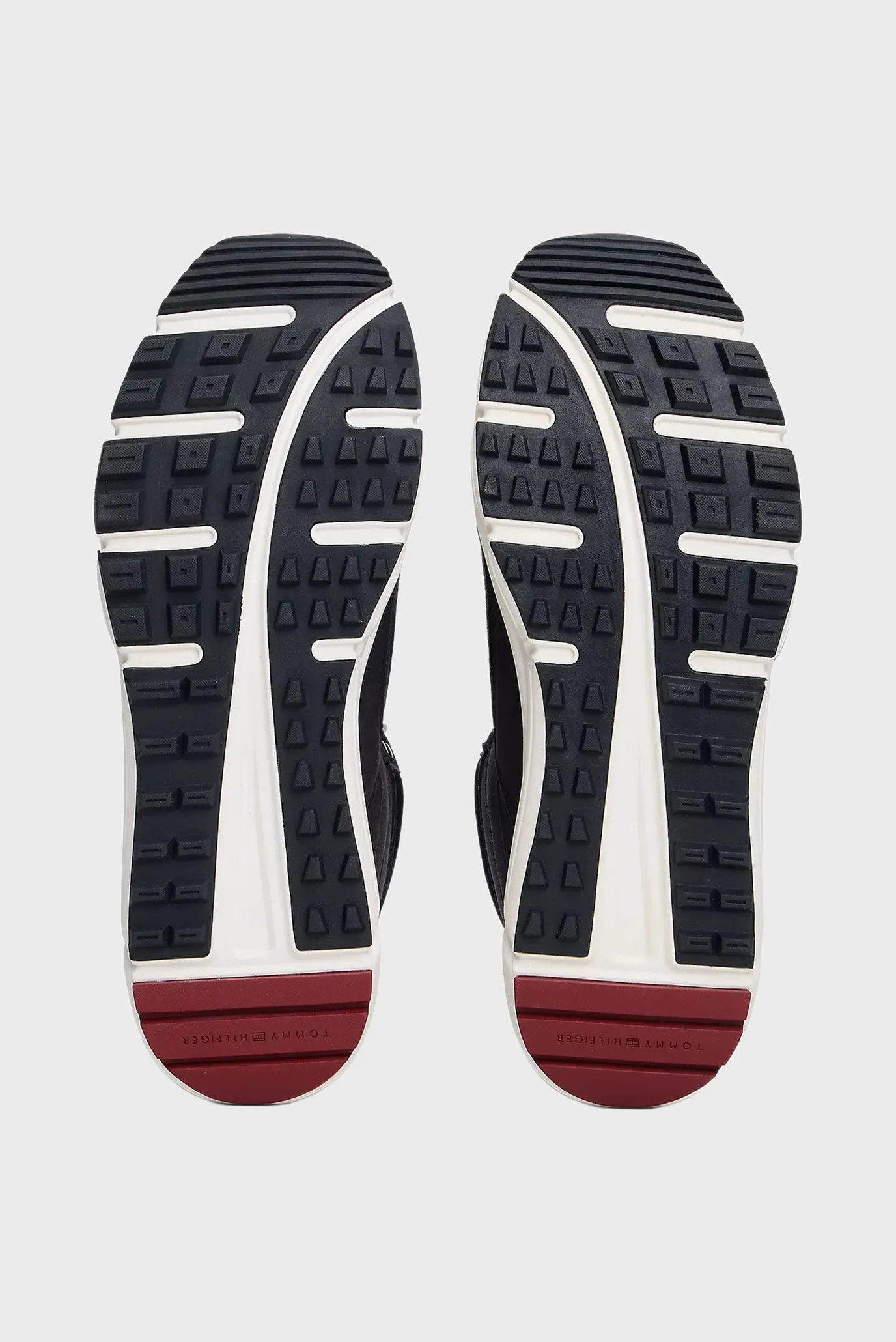 Ботинки OUTDOOR RUNNER HI WPM 7