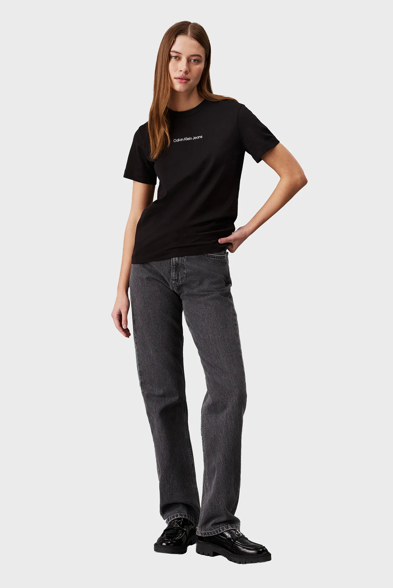 Футболка INSTITUTIONAL STRAIGHT TEE 2