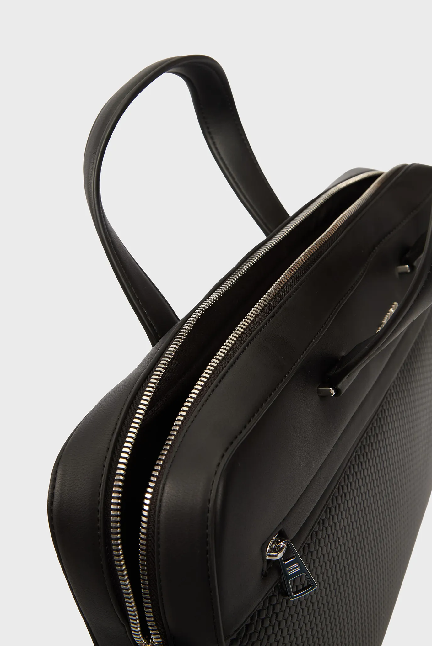 Kompyuter sumkasi TH WOVEN COMPUTER BAG 5