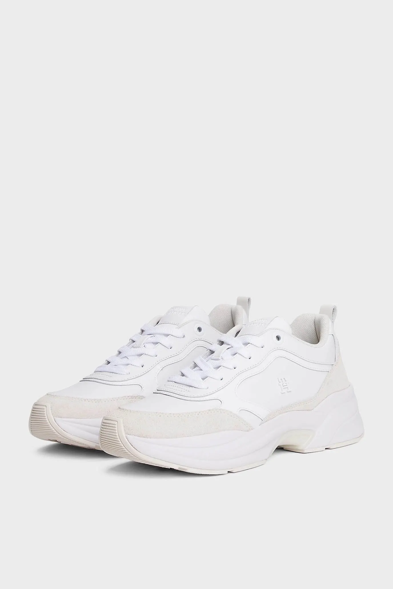 Krossovka TH CHUNKY RUNNER PATENT 2