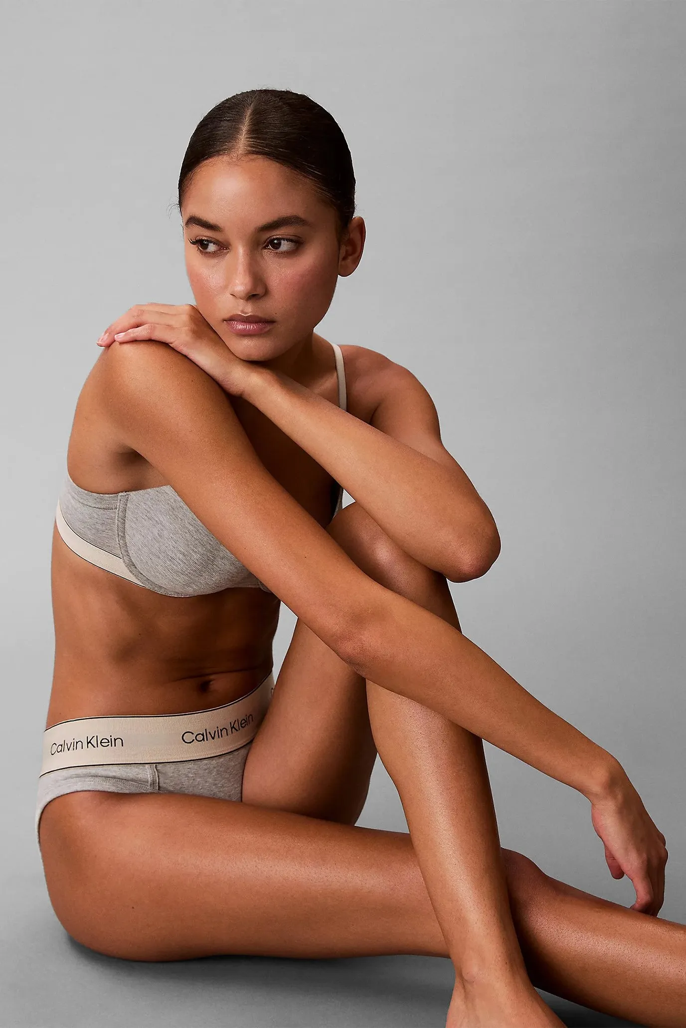 Bustgalter UPLIFT DEMI BRA 6